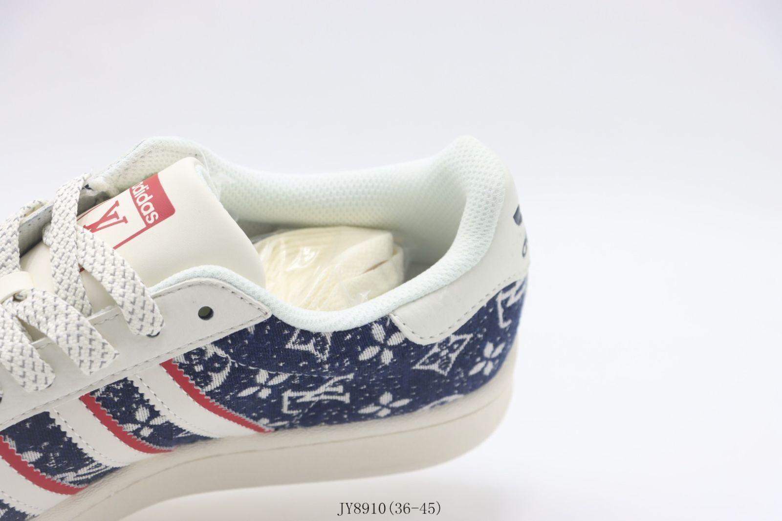 レア！ASH&DIAMONDS★Neo Juicy Bag(新品)ホワイト 今日特価】Adidas アディダス クローバーシェルトゥースケート