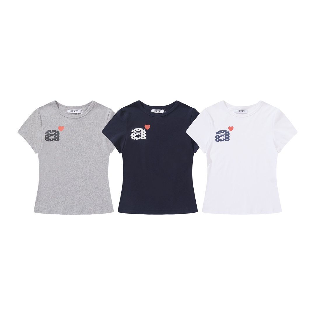 即完売／日本未入荷】aeae ハートロゴ Tシャツ ネイビー