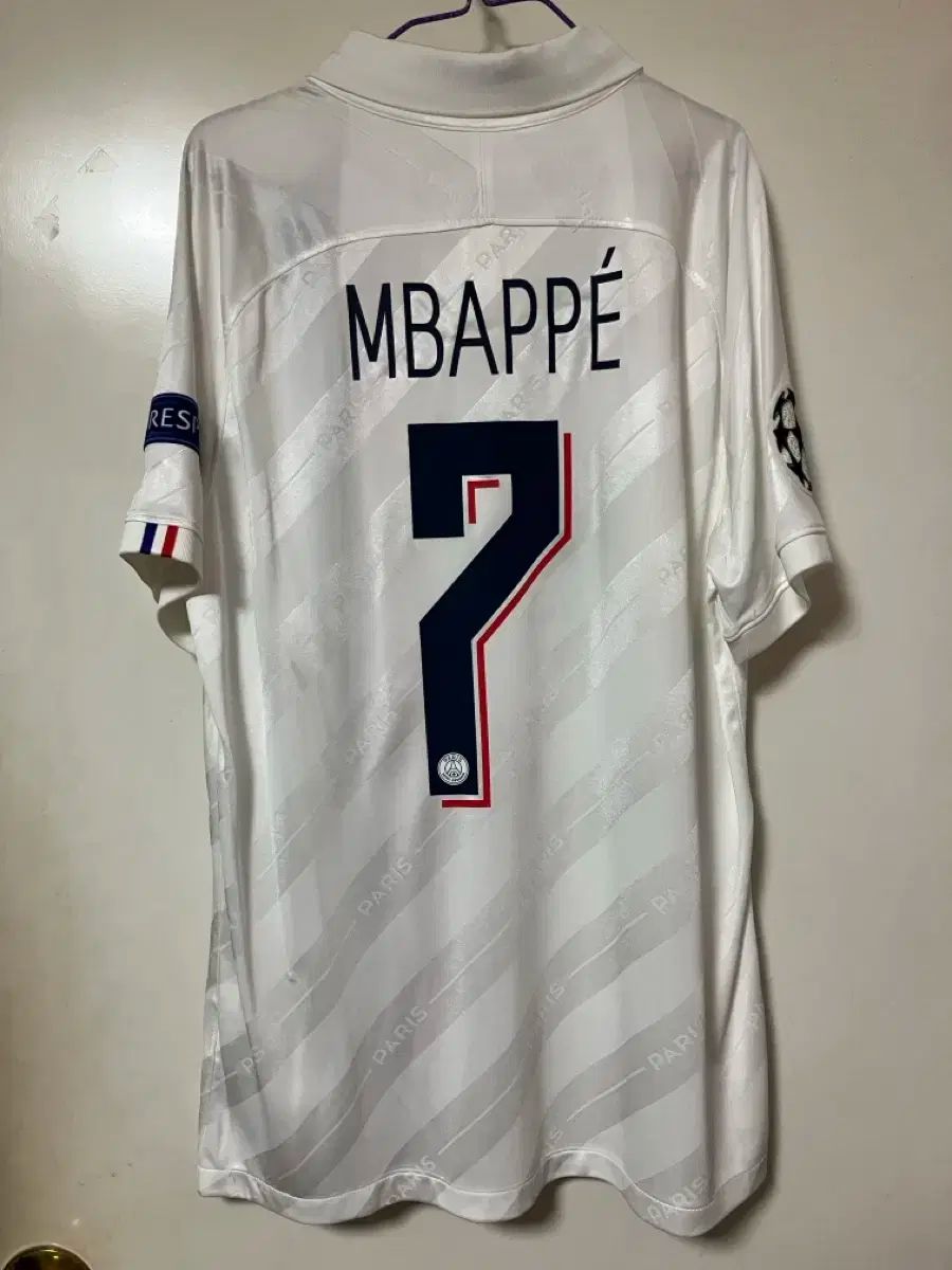 19 ー 20 パリ・サンジェルマン PSG 三番 キリアン・エムバペ L 19 ー 20 パリ・サンジェルマン PSG 三番 キリアン・エムバペ L