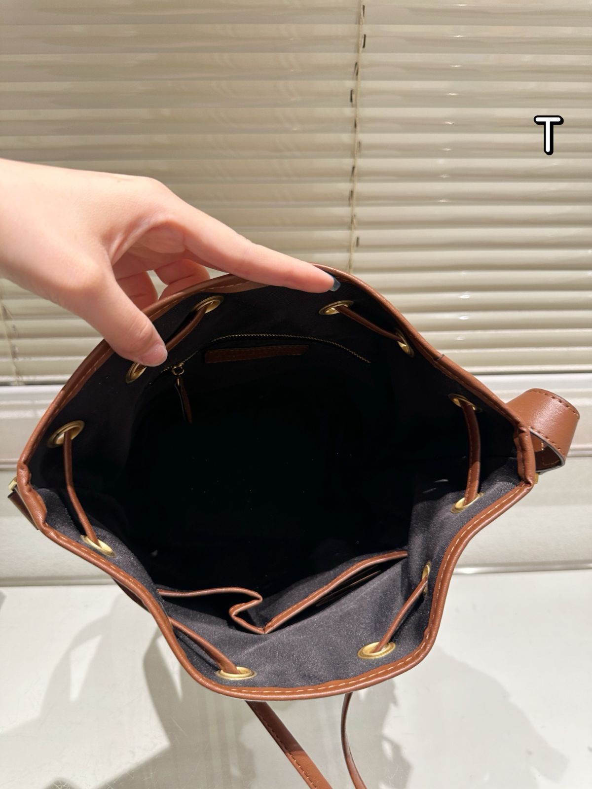 今日特価】Burberry New Bucket Bag・バーバリー ニュー