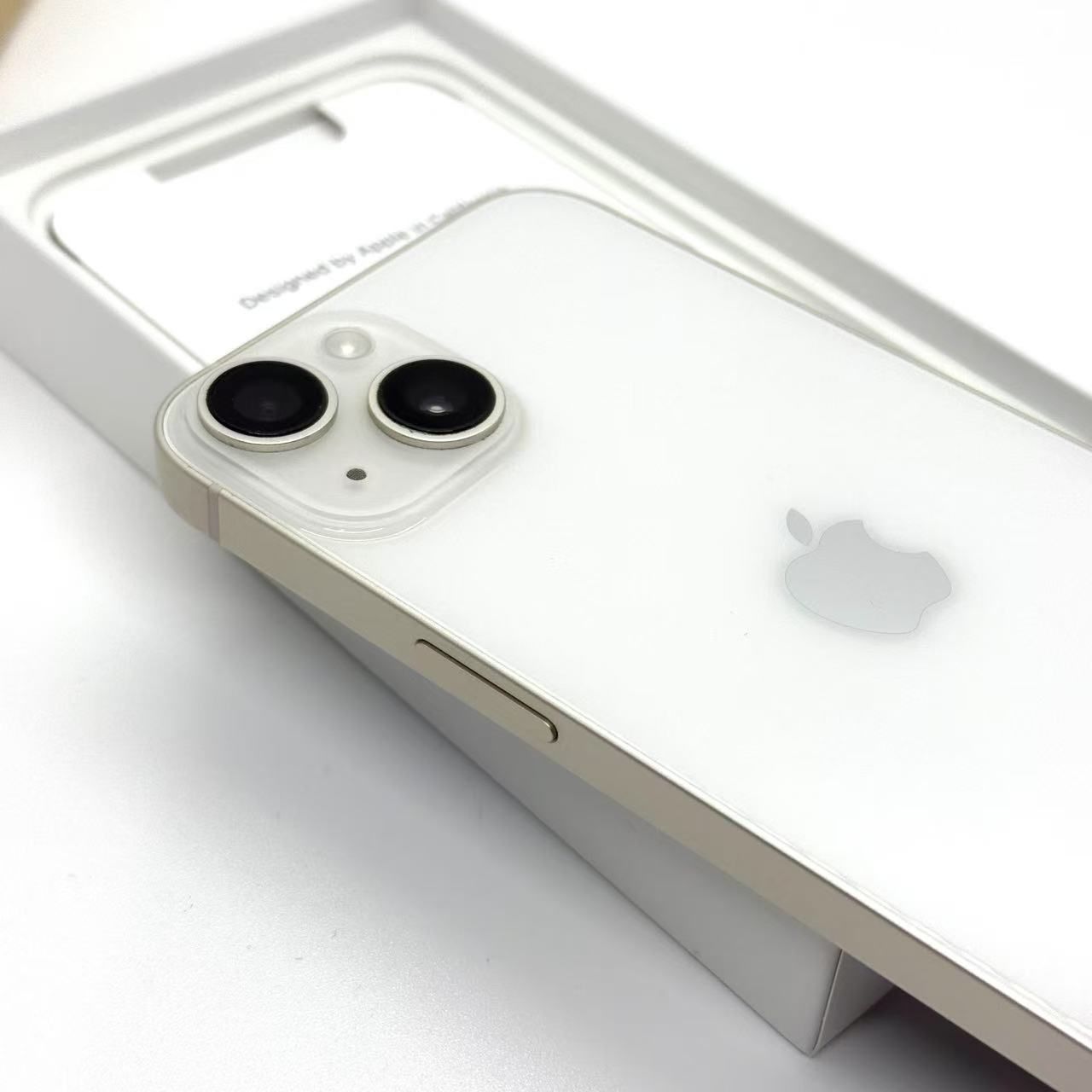 整備済み品 〔中古品〕 iPhone14 128GB スターライト MPUQ3J／A SIM