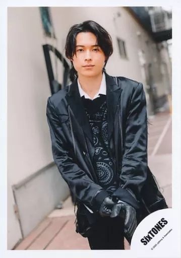 SixTONES 松村北斗 生写真 中古】生写真(ジャニーズ) SixTONES/松村北斗/膝上/アルバム「声」MV＆