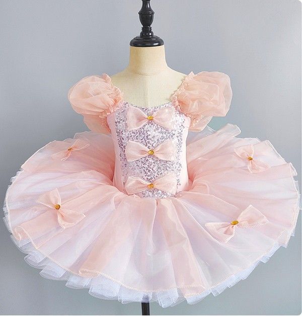 【新品】バレエチュチュ　バレエ衣装　クラシックチュチュ　110サイズ バレエチュチュ バレエ衣装 クラシックチュチュ 110サイズ