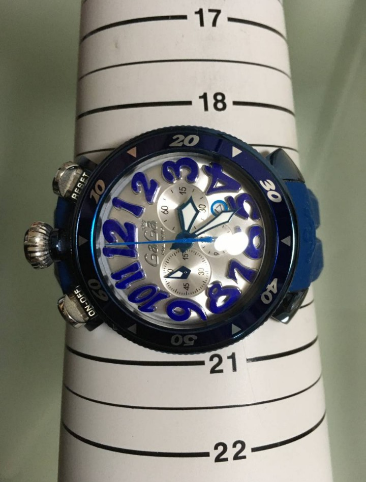 美品 稼動品》 ガガミラノ マヌアーレ40 防水 レディース腕時計