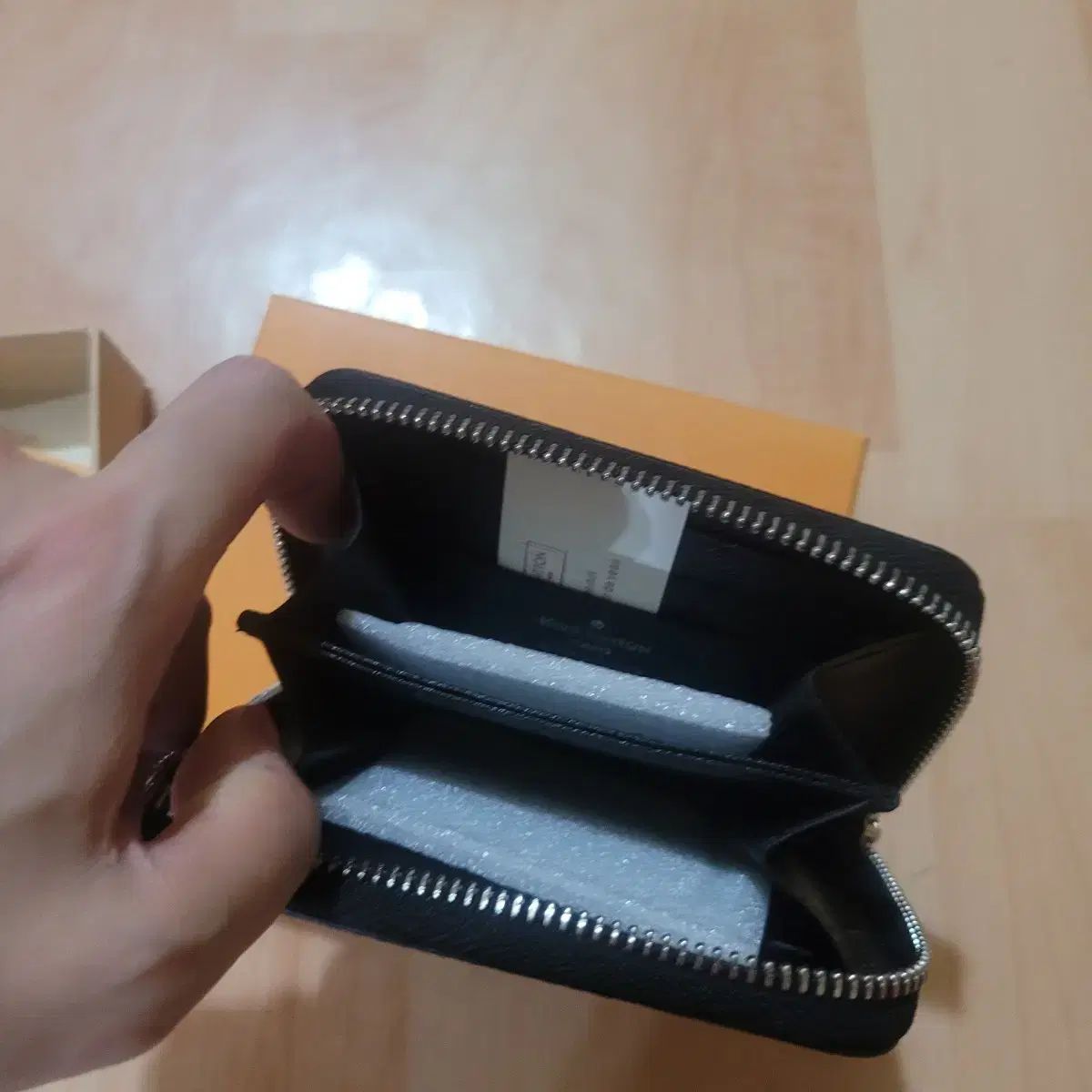 美品】ルイ・ヴィトン（モノグラムエクリプス）ジッピーXL ショルダー