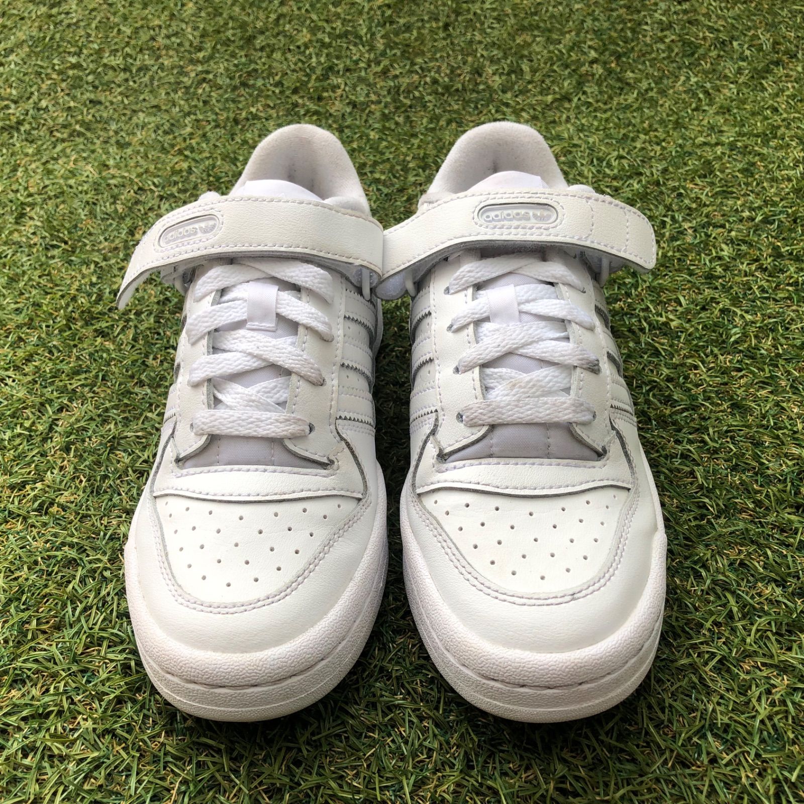 美品23adidas FORUM LO アディダス フォーラム ロー HW133 adidas - 美品23adidas FORUM LO アディダス フォーラム ロー