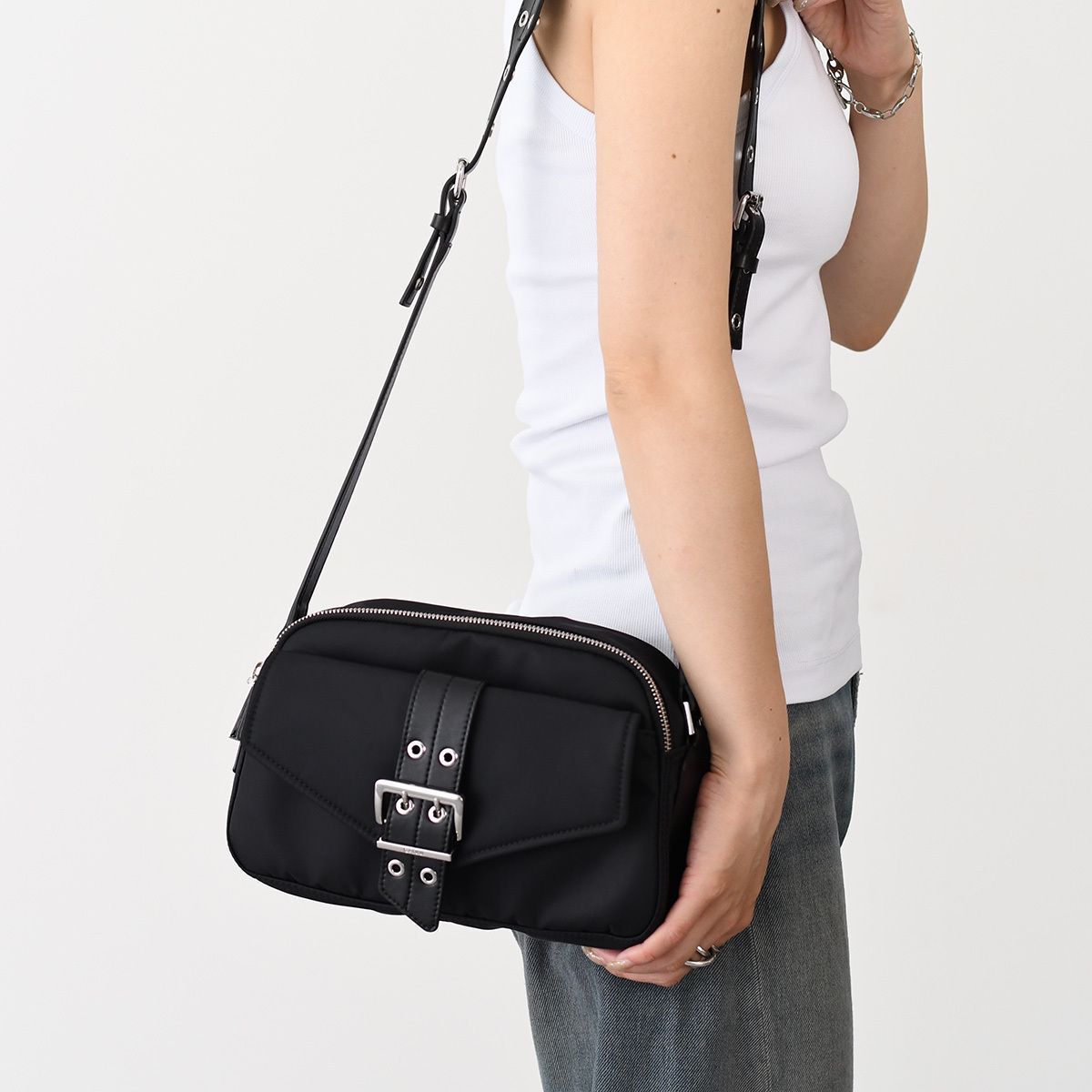 【関税込み】GANNI ブラック Bucky カメラバッグ Black Black Small Bucky Crossbody Bag | GANNI US