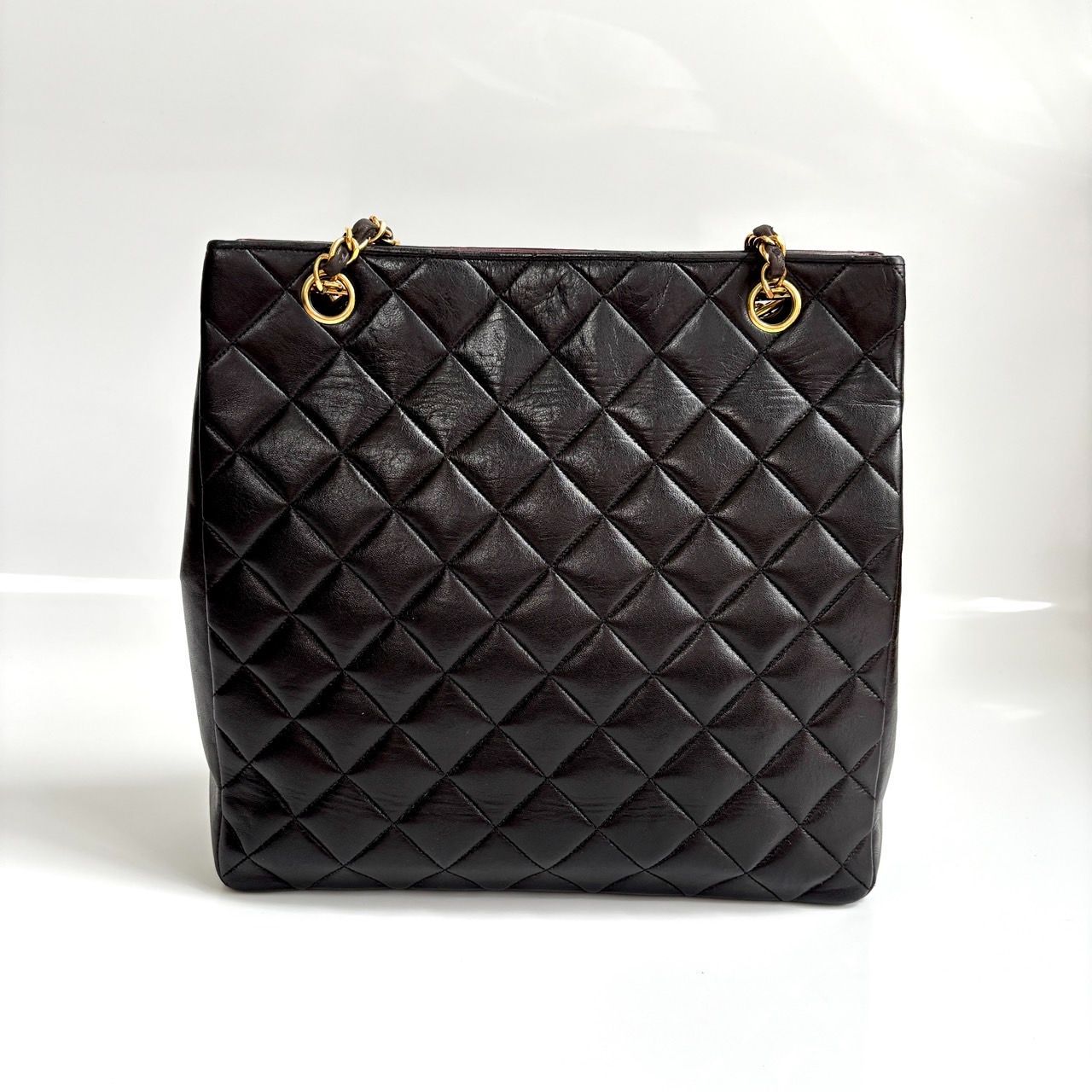美品】シールあり シャネル マトラッセ トートバッグ ラムスキン 美品】シールあり シャネル マトラッセ トートバッグ ラムスキン