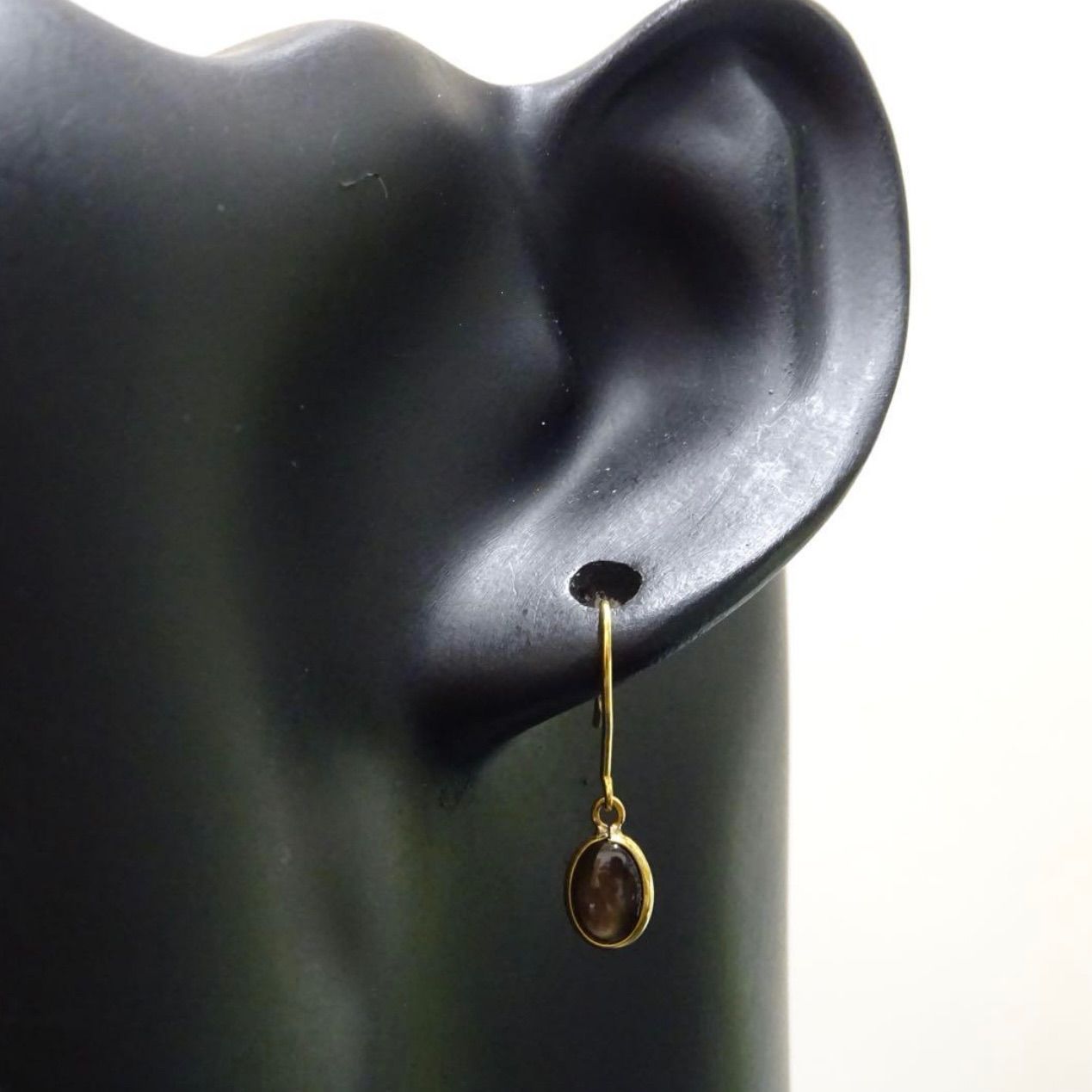 ぶら下がり デザイン