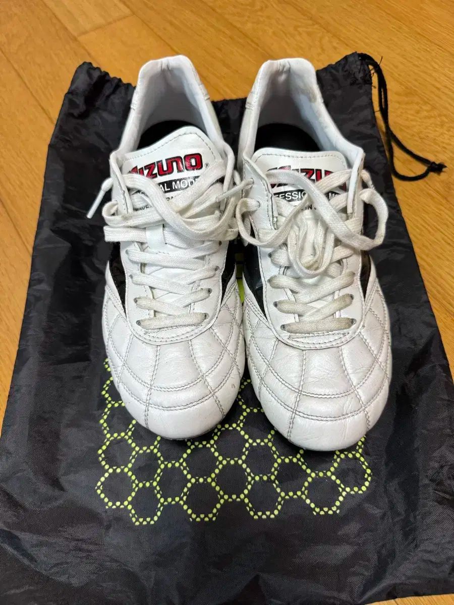 Mizuno ミズノ モレリア ショートタング ステッチ 250