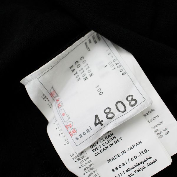 sacai - 2019SS sacai サカイ × Dr.Woo 19-04808 スカTEE 1/ブラック 刺繍 Tシャツ ロゴ コラボ フレア【2400013222969】 2019SS sacai サカイ × Dr.Woo 19-04808 スカTEE 1/ブラック