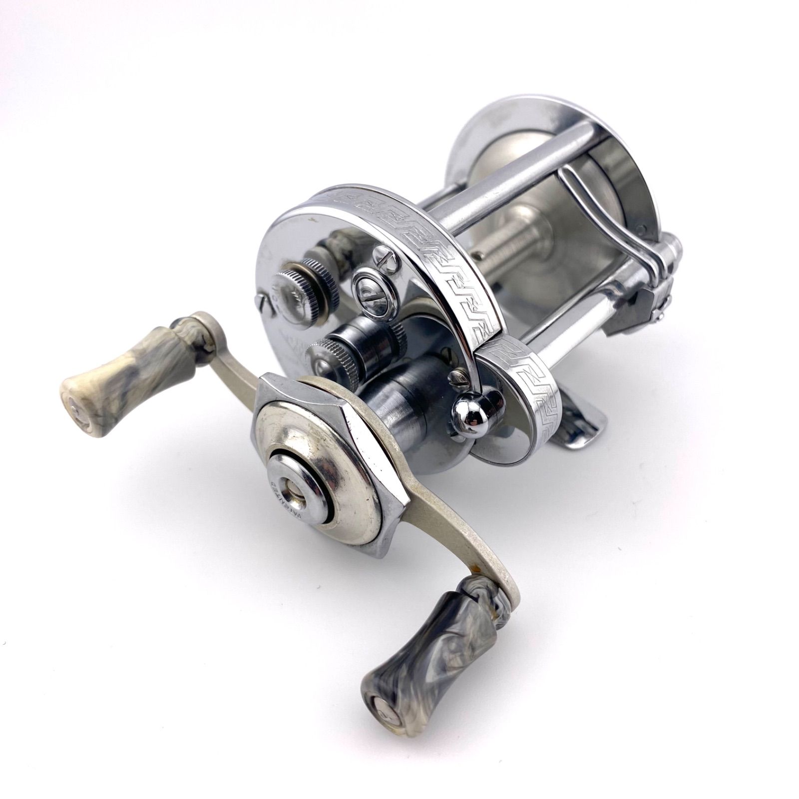 フルーガーアクロン No 1895 - メルカリ