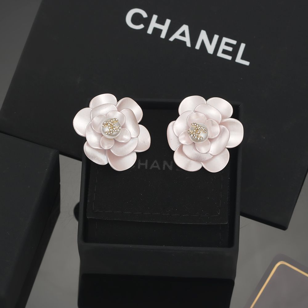 CHANEL シャネル カメリア ピアス レディース