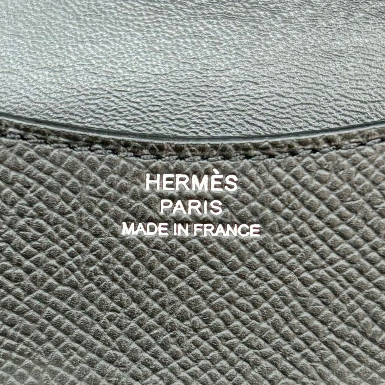 未使用品◎HERMÉSエルメス　コンスタンス/スリムウォレット/ショルダー付き/ブラック/シルバー金具/B刻印