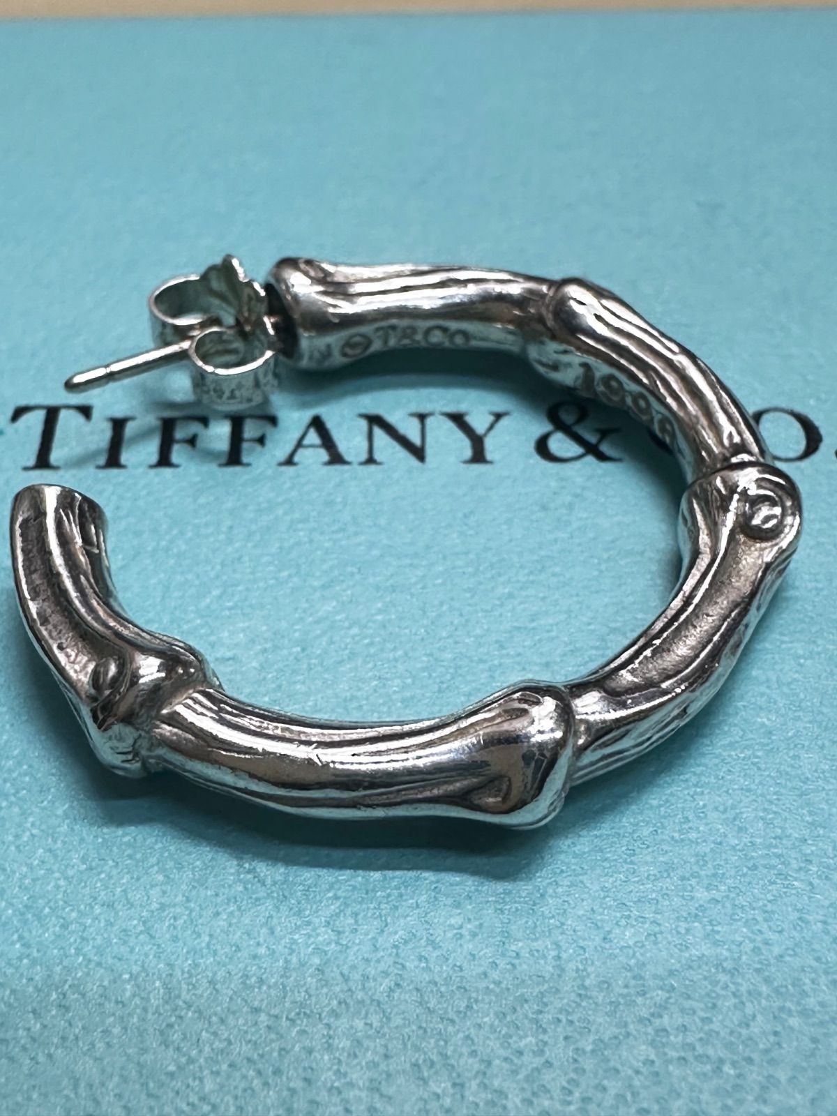 TIFFANY＆Co ティファニー バンブー フープ ピアス 片耳のみ約27㎜ TIFFANY＆Co ティファニー バンブー フープ ピアス 片耳のみ約27