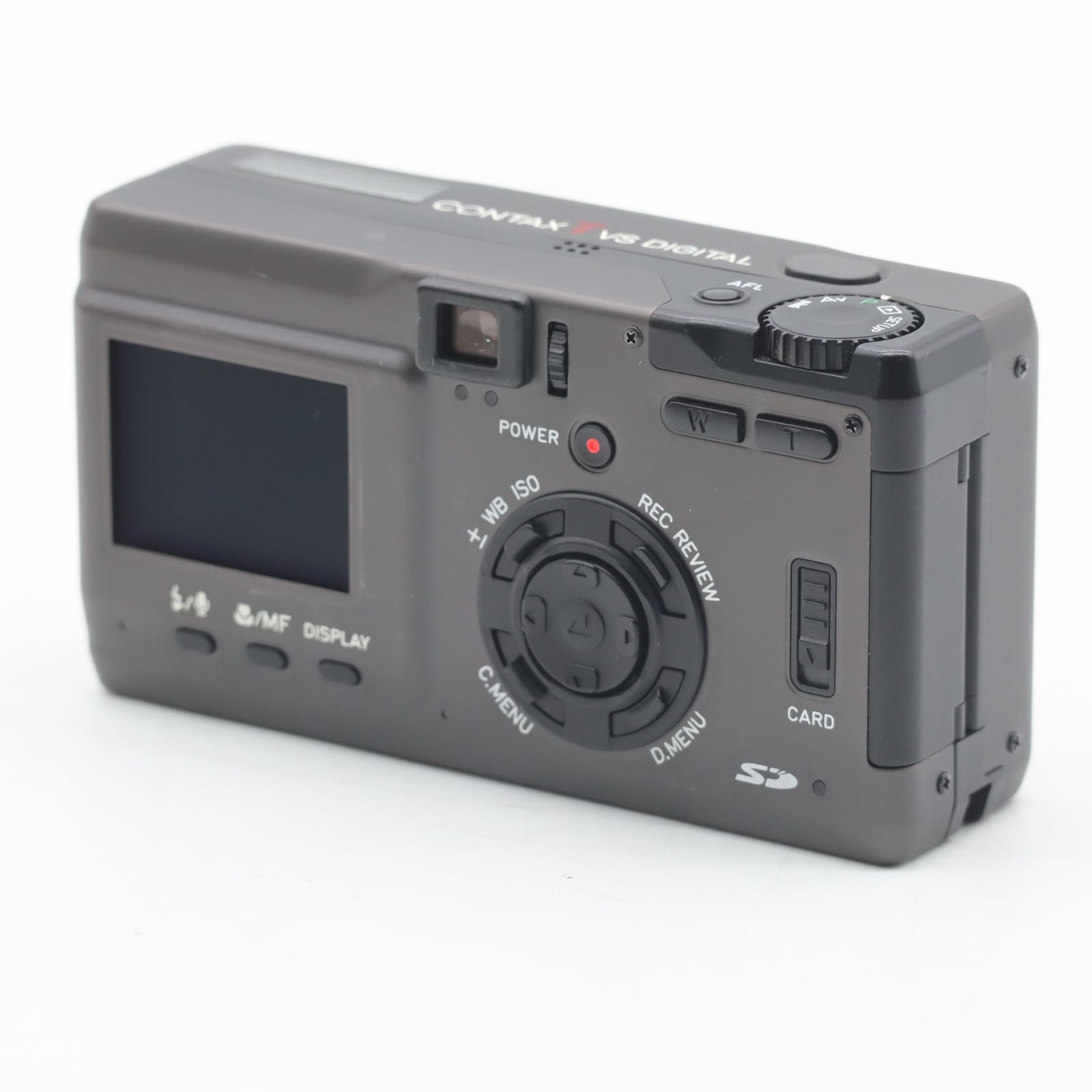 チタンブラック