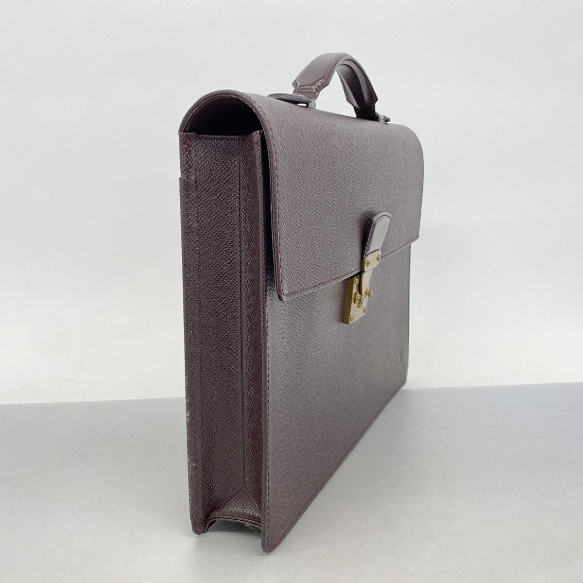 5mb1051 ルイヴィトン ブリーフケース タイガ セルヴィエットクラド M30076 アカジュー メンズ