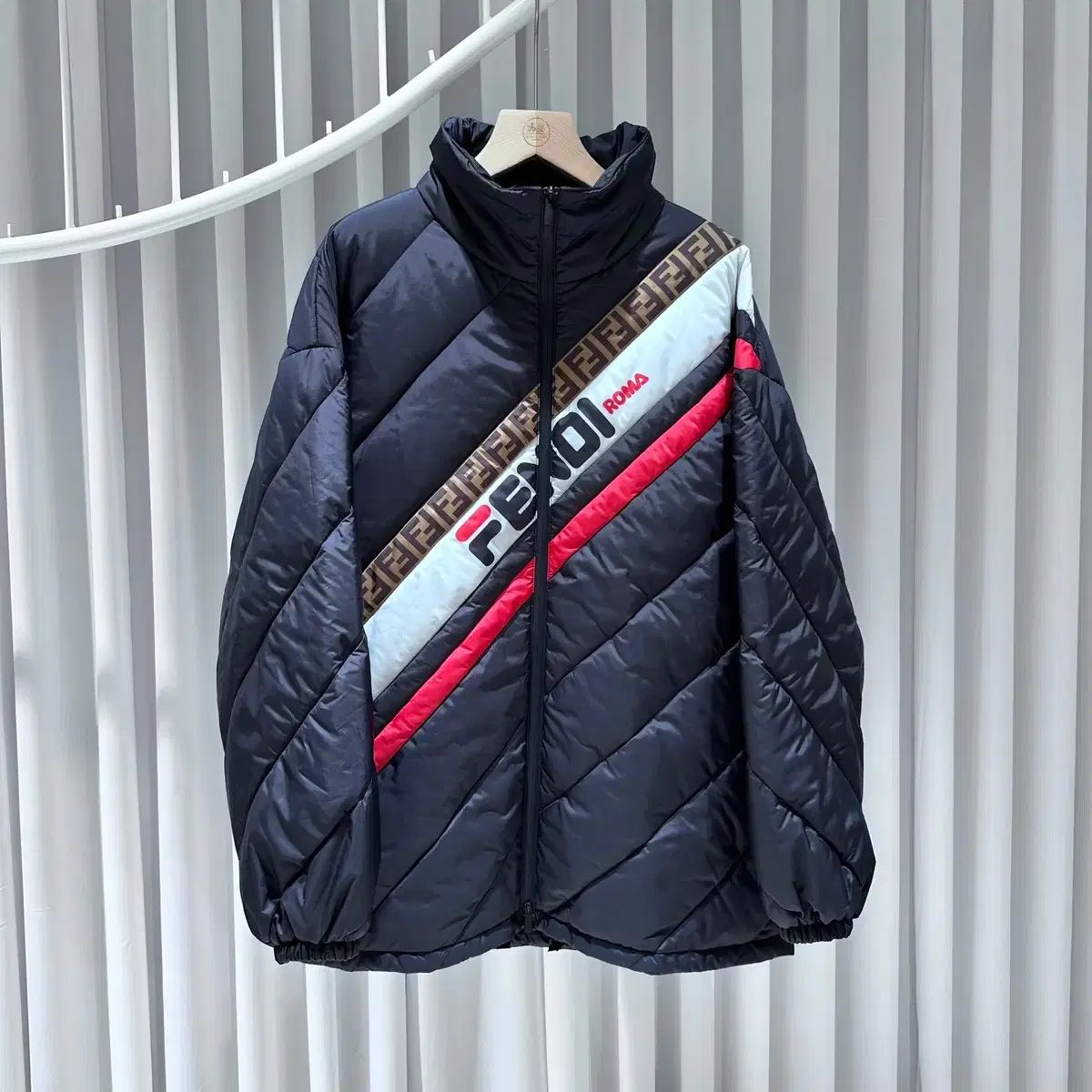 50 / FENDI(フェンディ) FILA(フィラ) コラボ オーバーサイズ 50 / FENDI(フェンディ) FILA(フィラ) コラボ オーバーサイズ
