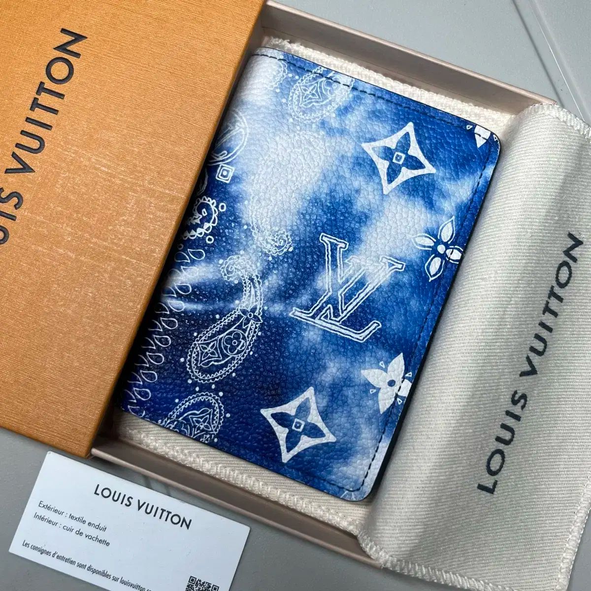 OS Louis Vuitton(ルイヴィトン) バンダナ オーガナイザー カードウォレット