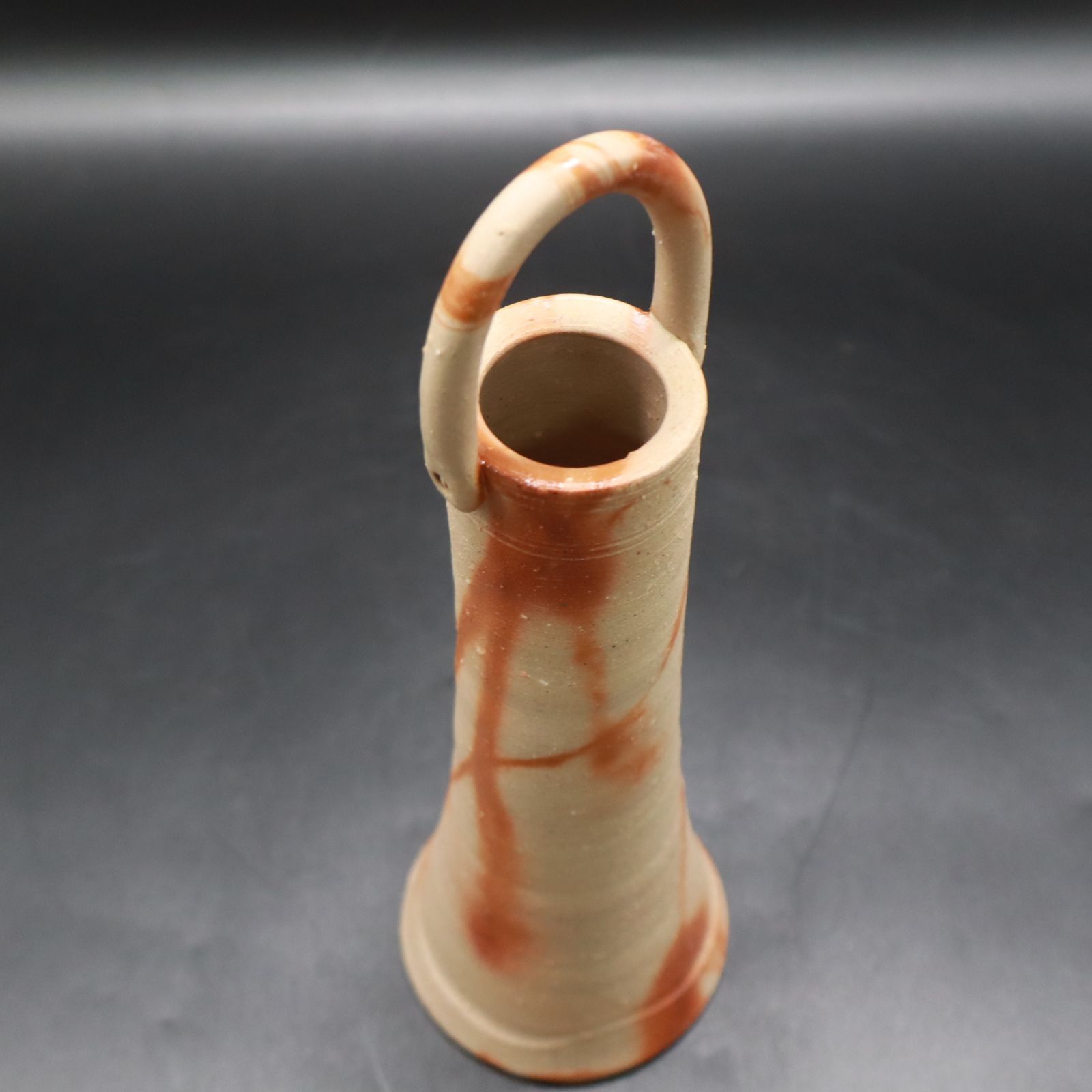 備前焼　花入れ  一輪挿し   花瓶  花器  生け花  レア ye-a26-12.jpg