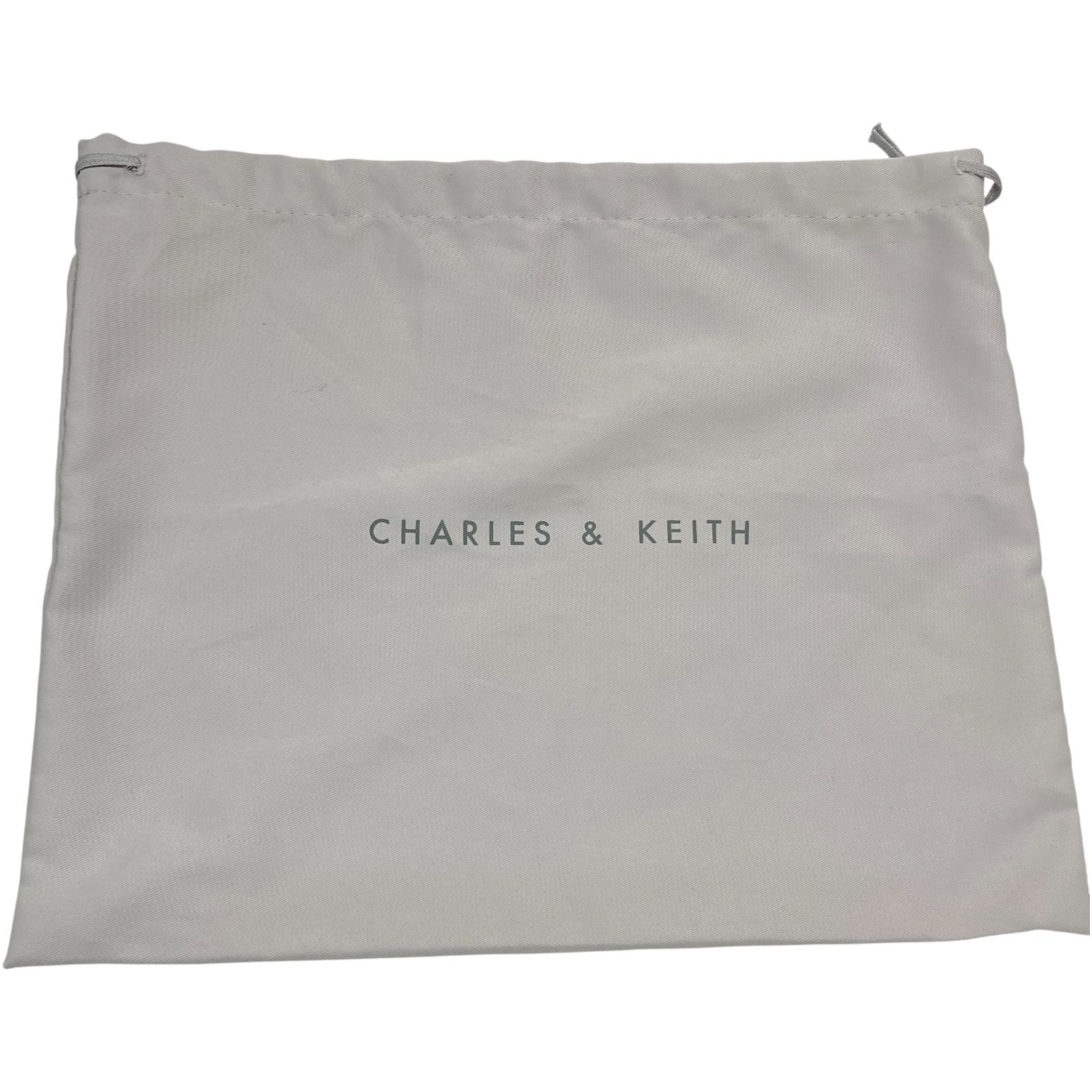 ショルダーバッグ