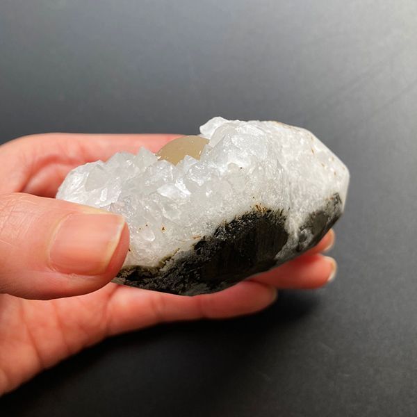 インド産フローライト球状結晶 - Mineral&Fossil - メルカリ