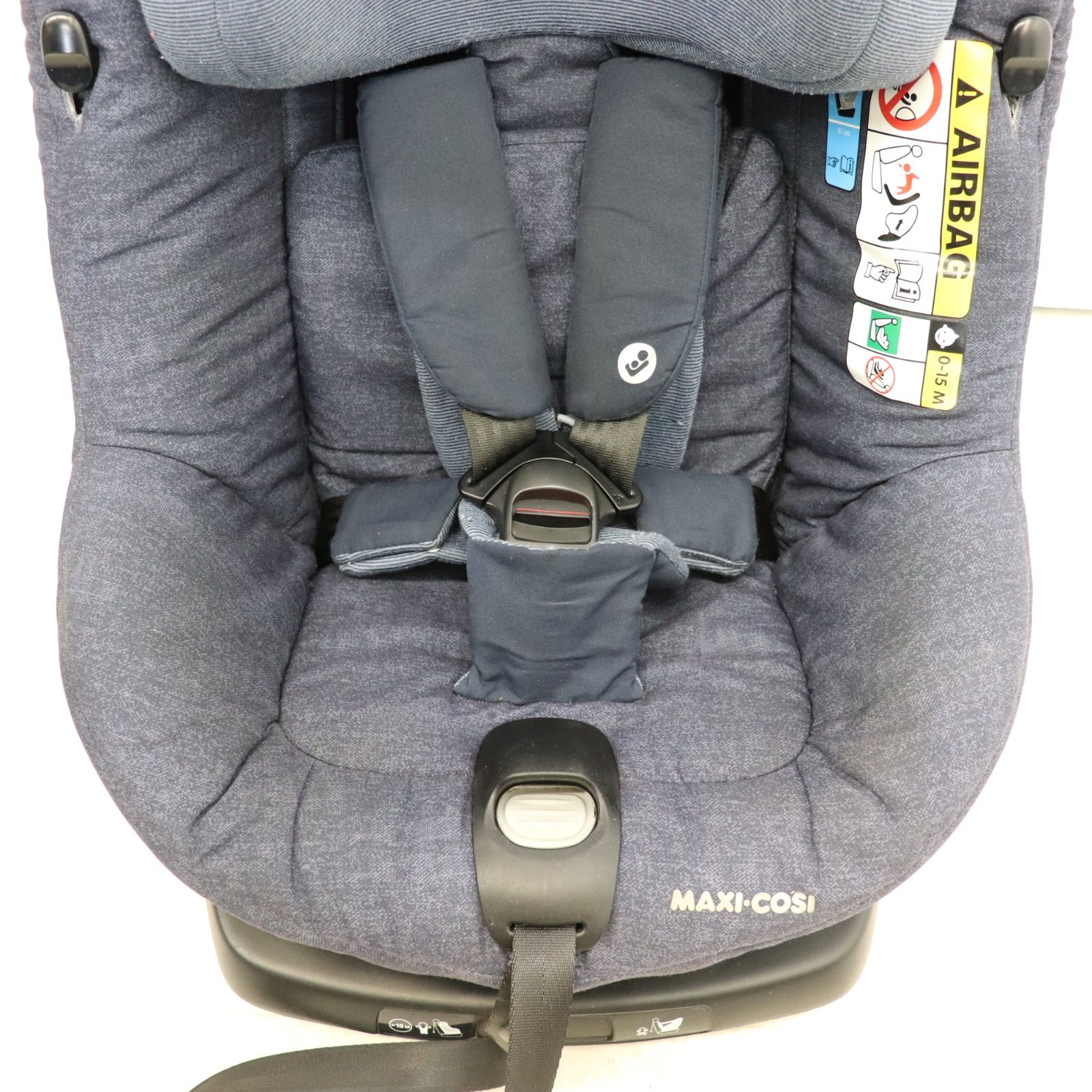 チャイルドシート MAXI-COSI AXISSFIX+  BLUE Maxi-Cosi AxissFix Plusへの正しい乗せ方 - YouTube