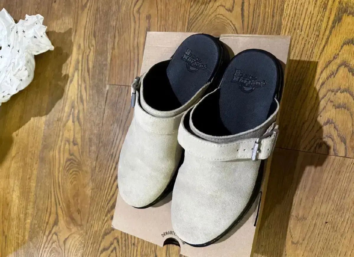 DR. MARTENS ドクターマーチン ブルックリン ミュール ライト タン 270