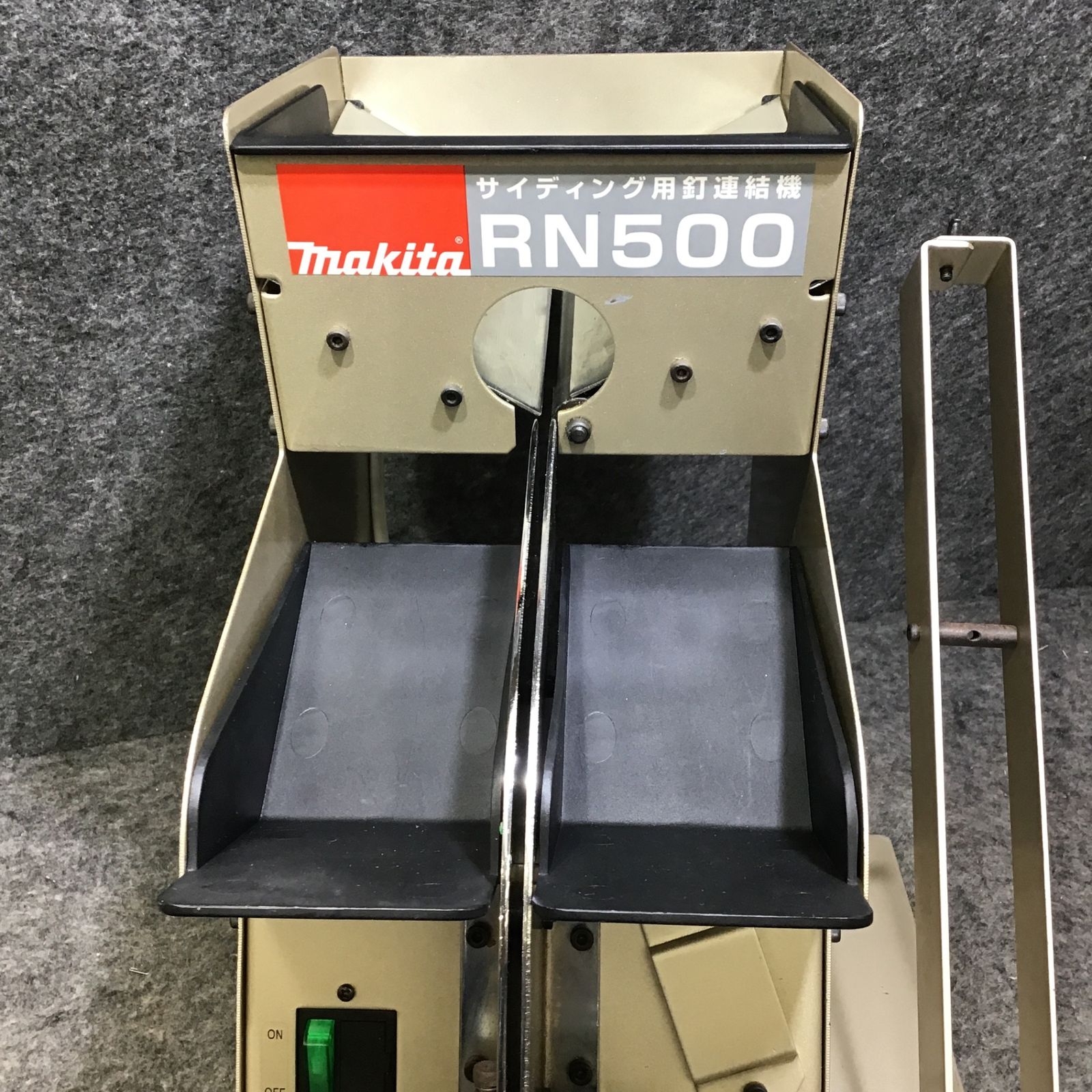 中古品】マキタ(makita) サイディング用釘連結機 RN500【桶川店 