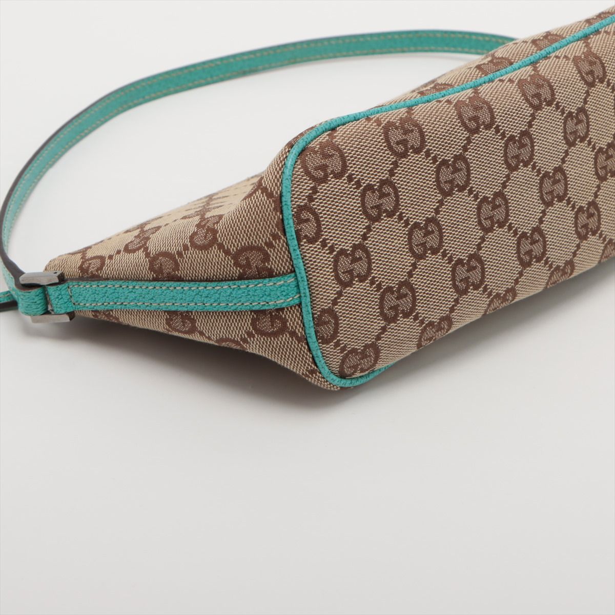 GUCCI/グッチ GGキャンパス アクセサリーポーチ 07198 2123