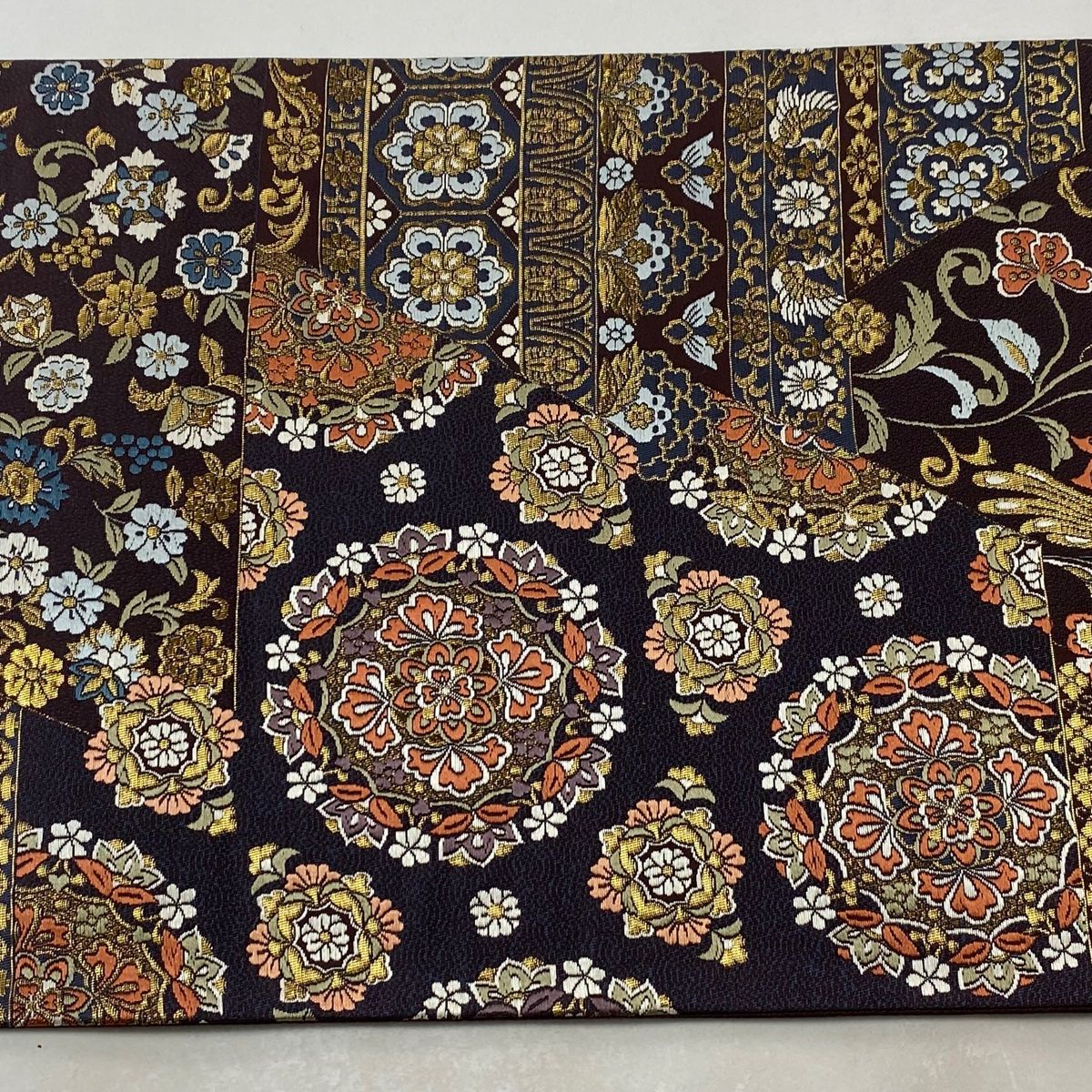 袋帯 秀品 華文 花鳥 唐織 箔 濃紫 六通 正絹 【中古】 - メルカリ