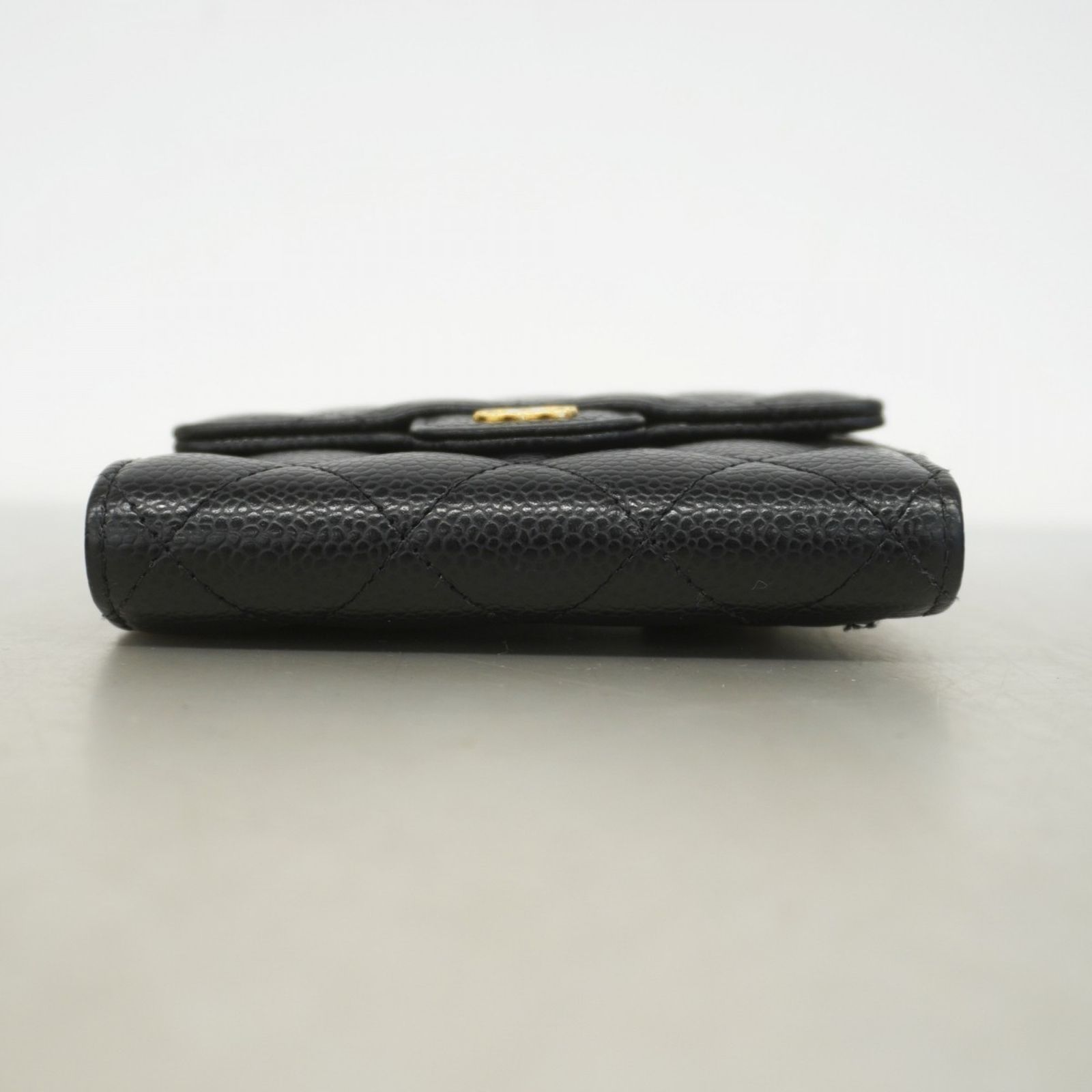シャネル(Chanel) シャネル 三つ折り財布 マトラッセ キャビア