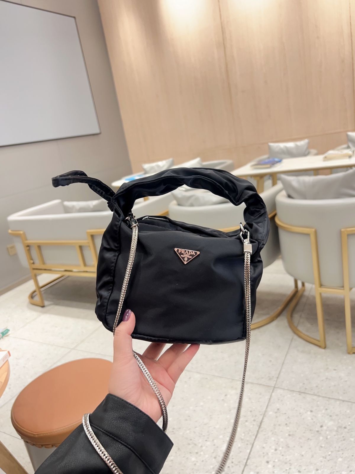 TOP 2025 高品質3点セット - Prada 2点セット ドローストリングチェーンバッグ 財布 特別割引