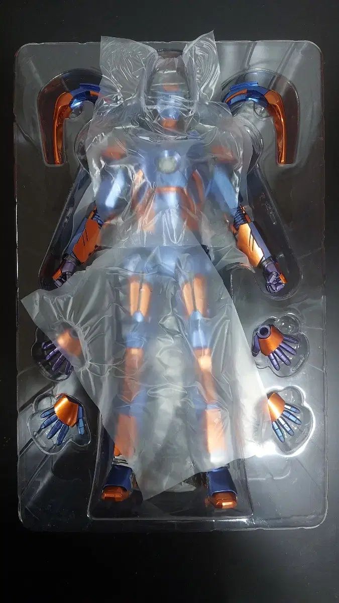 ホットトイズ アイアンマン マーク27 ディスコ Marvel Iron Man Mark XXVII - Disco Sixth Scale Figure by Hot