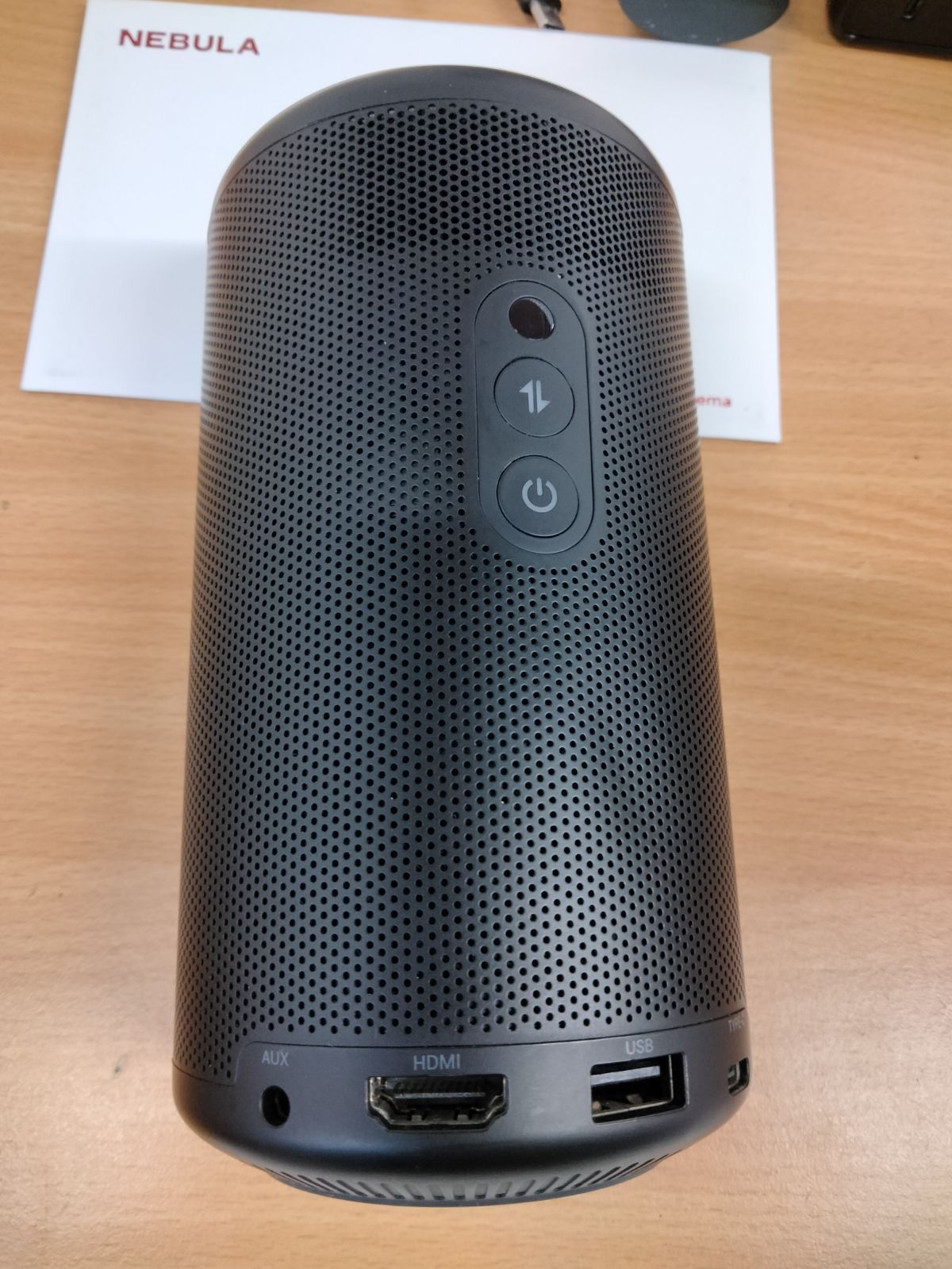 NEBULA Capsule II ポータブルプロジェクター A MARWIL-DEMENAGEMENTS_CH