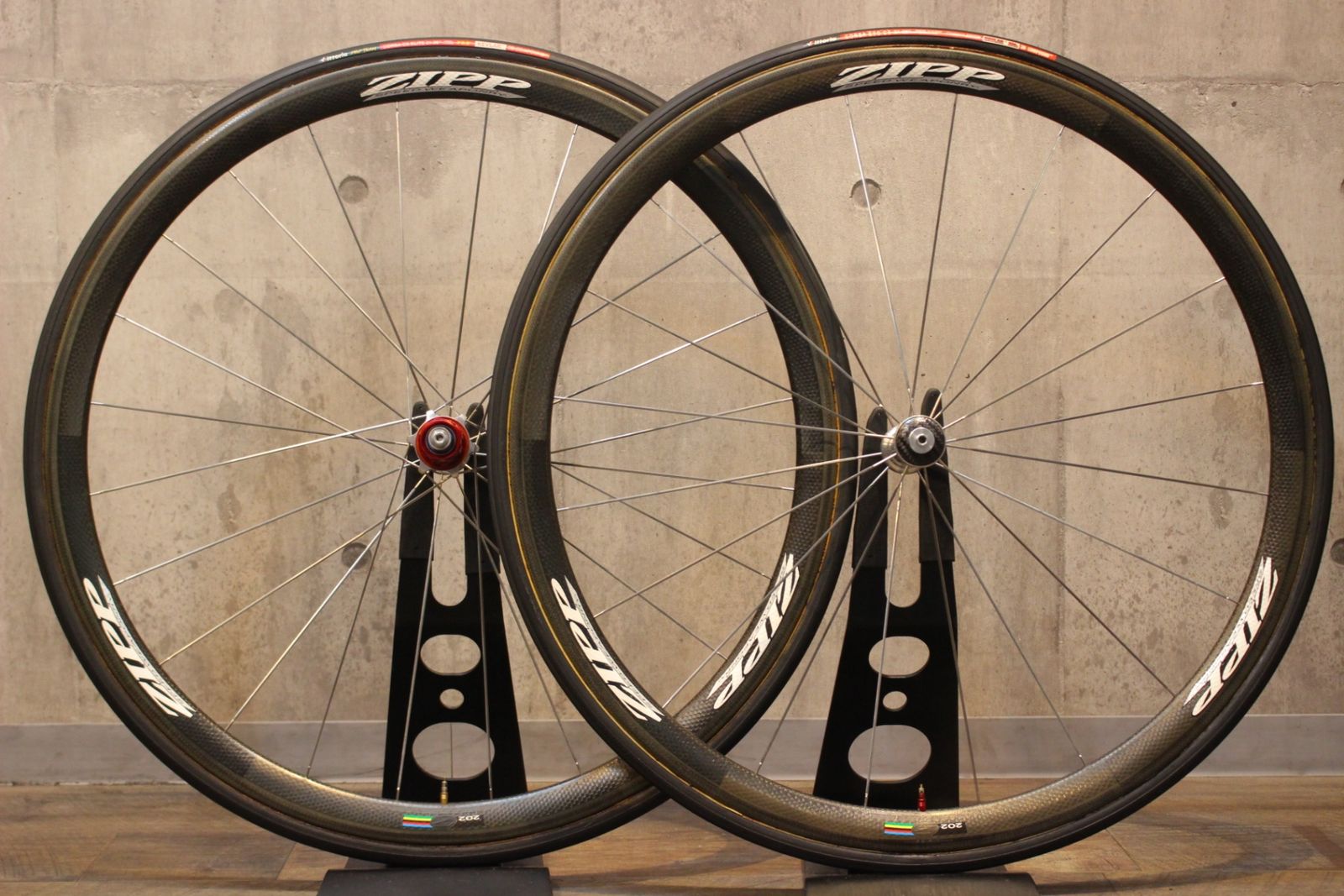 ZIPP 202用　10S 前後ハブ/スポークニップル　　セット ZIPP 202用 10S 前後ハブ/スポークニップル セット 自転車