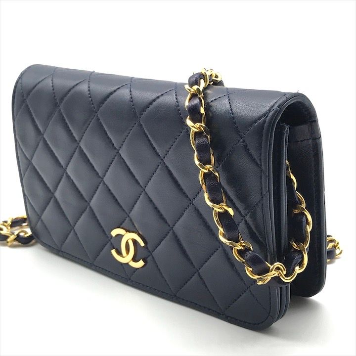 CHANEL シャネル ココマーク プッシュロック ミニマトラッセ ラムスキン チェーン ショルダー バッグ ネイビー ブランド a9881