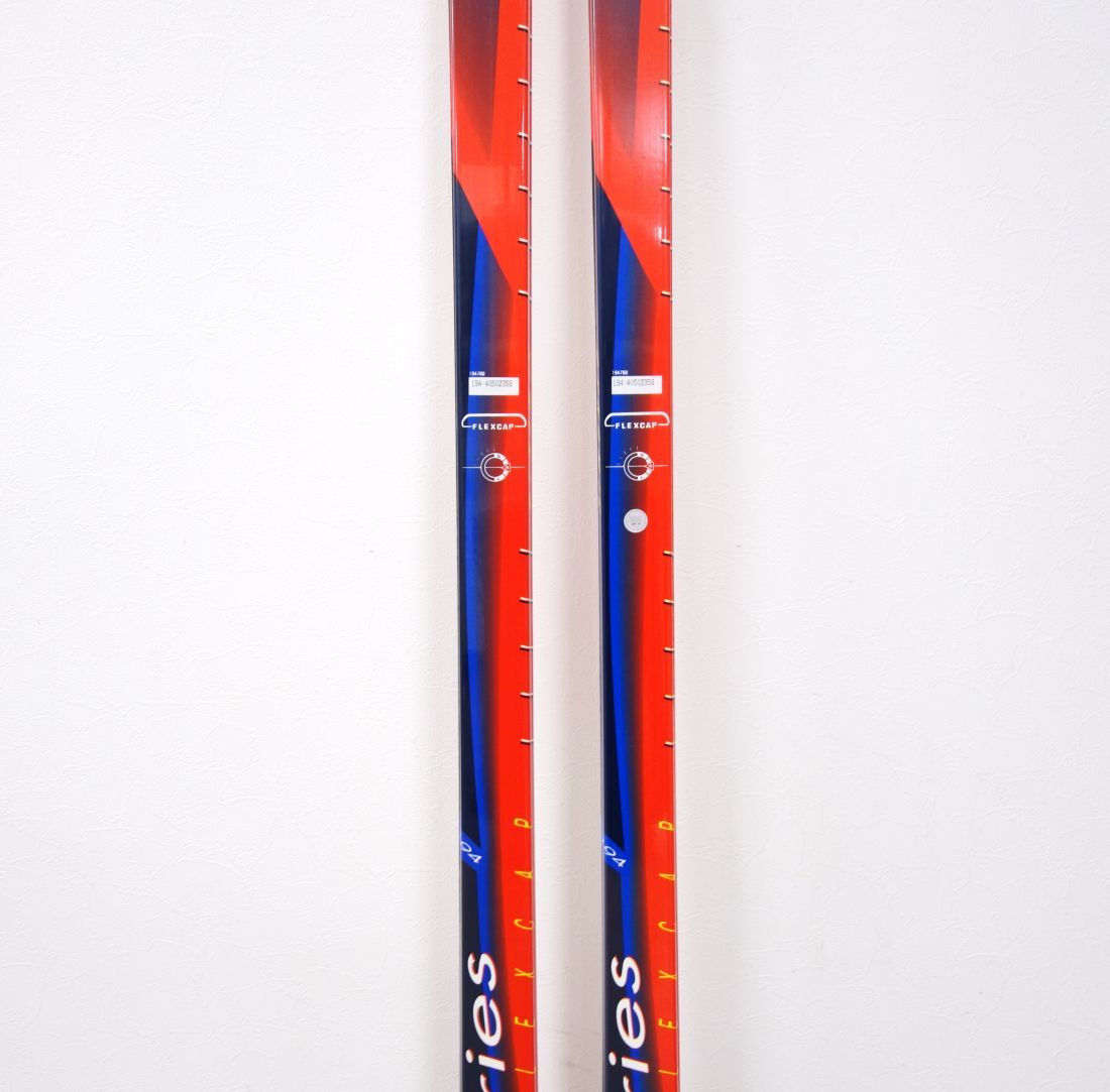 未使用 ダイナミック DYNAMIC FX3 FX Series FLEXCAP 194cm センター 60ｍｍ スキー板 アウトドア 約1830ｇ(一本あたり) 未使用 ダイナミック DYNAMIC FX3 FX Series FLEXCAP 194cm