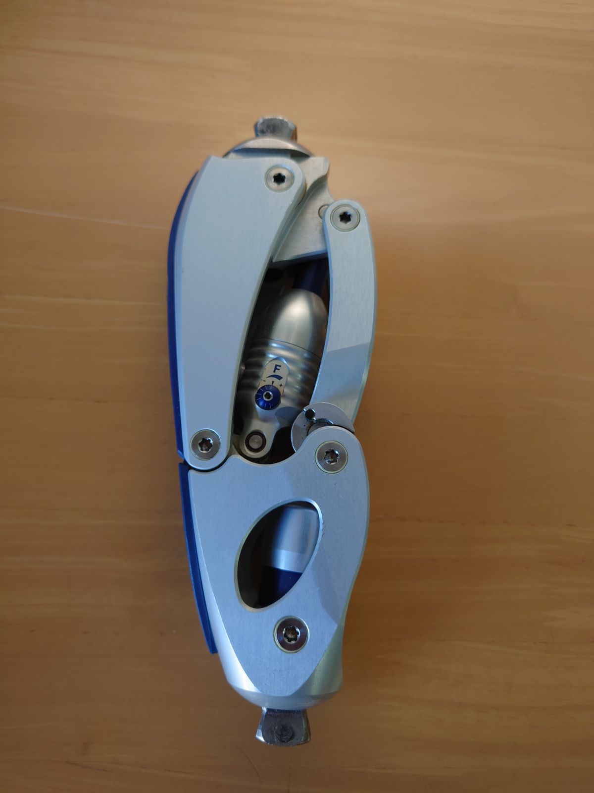 Ottobock 膝継手