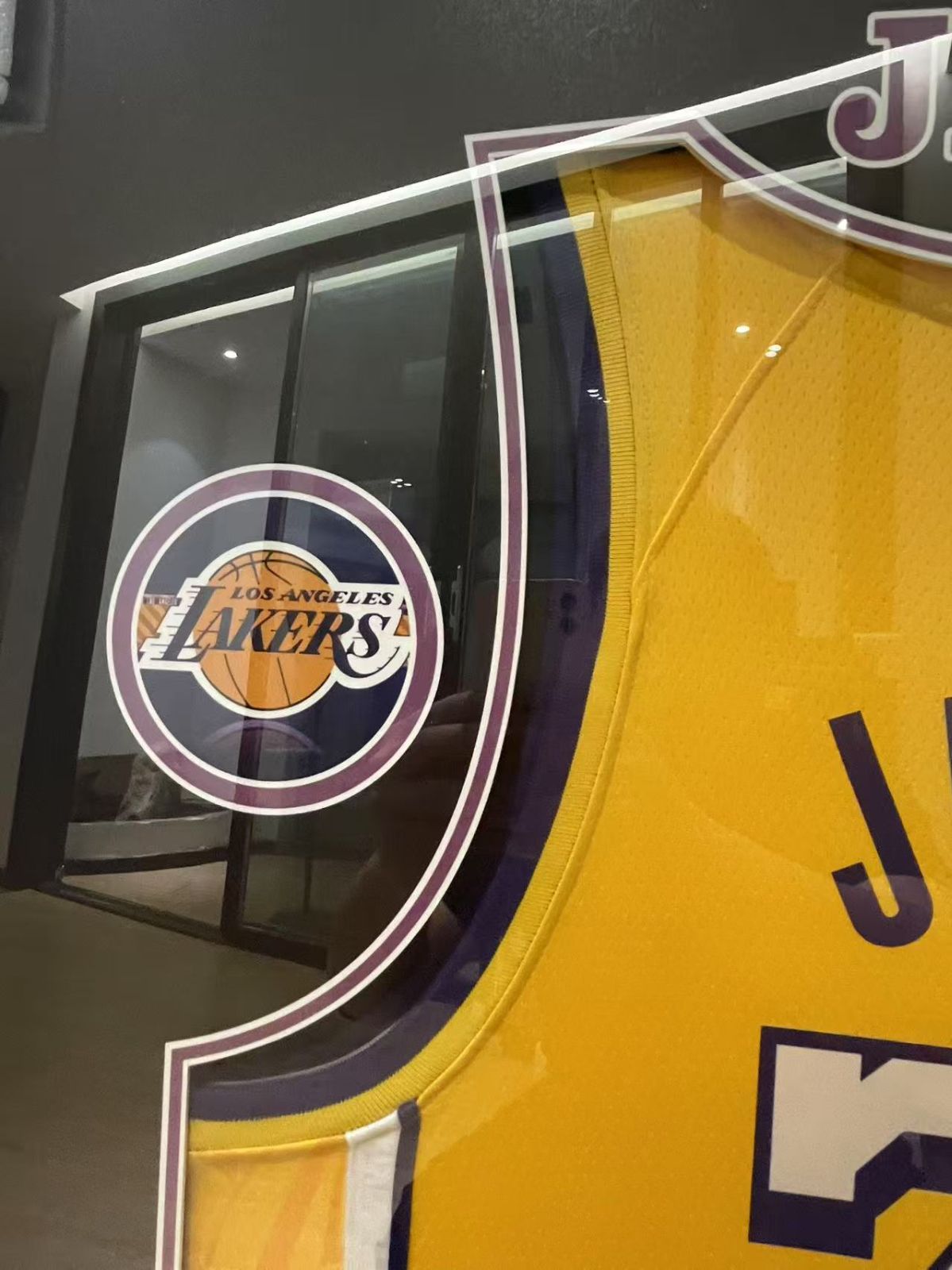 レブロン・ジェームズ ロサンゼルス・レイカーズ直筆サイン入り