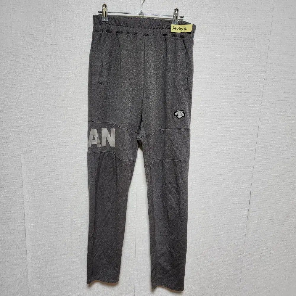 【雷市場（ポンジャン）商品韓国直送】 DESCENTE(デサント) メンズ トレーニングパンツ 34 インチ@ 9999