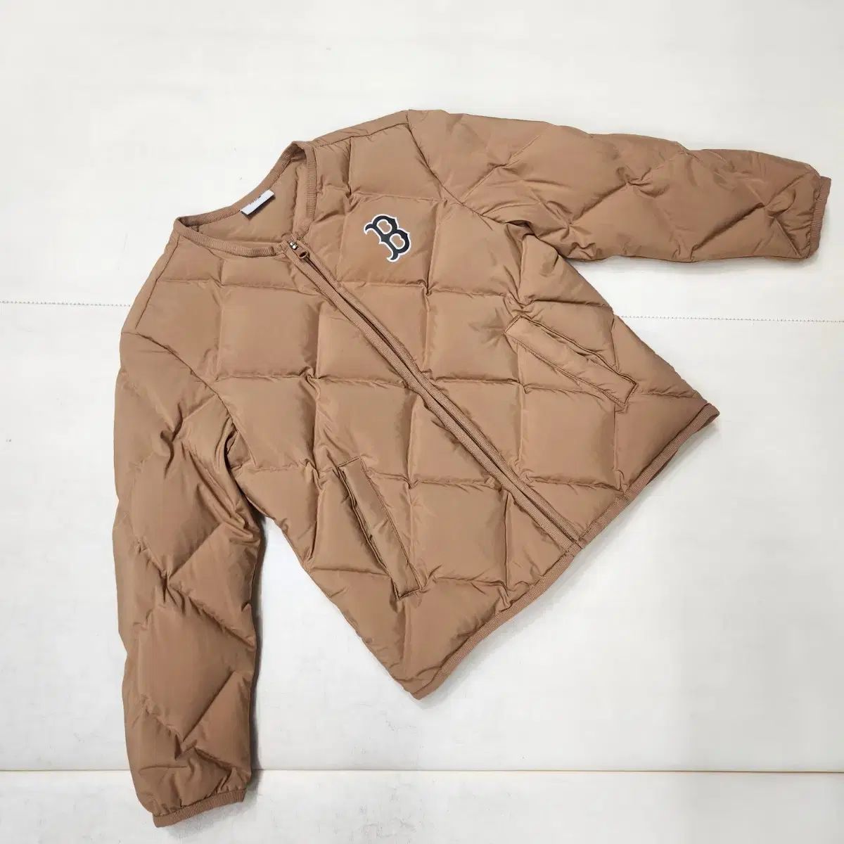 MLB キッズ ダックダウン 軽量ダウンアウター ジャケット 130 8 9歳