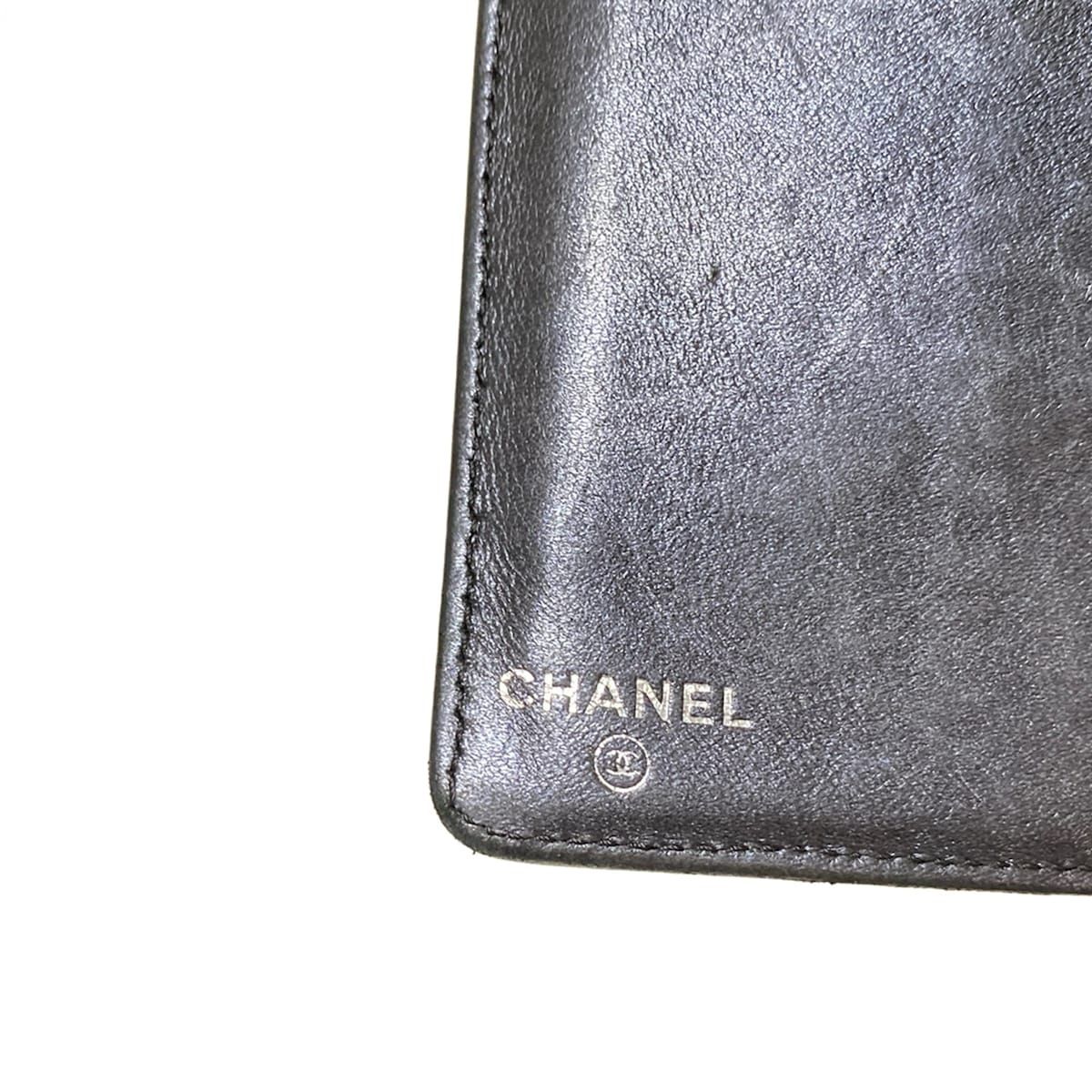 シャネル 長財布