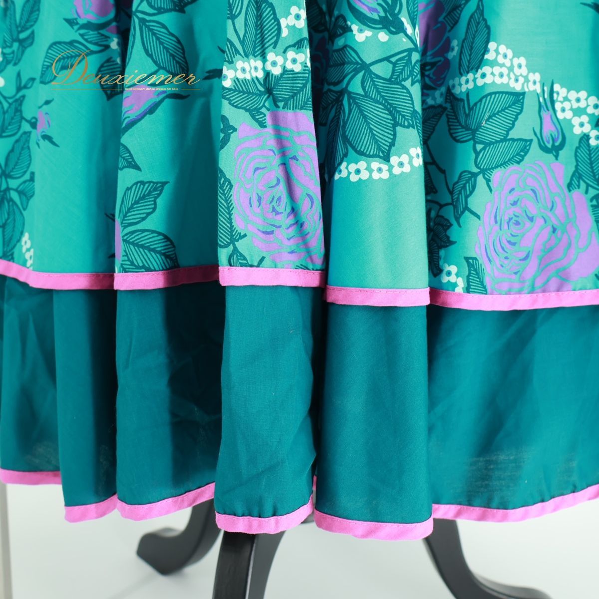 【ハワイ製 フラダンス衣装】ライトブルー T&L MUUMUU FACTORY 2025年最新】ムームーファクトリーの人気アイテム - メルカリ