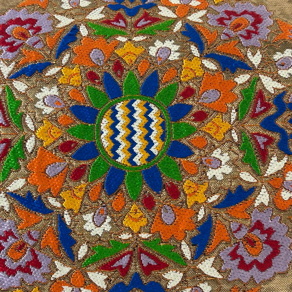 袋帯 逸品 龍村美術織物 落款 関西仕立て トルコ繍華文 草花 箔 金糸 