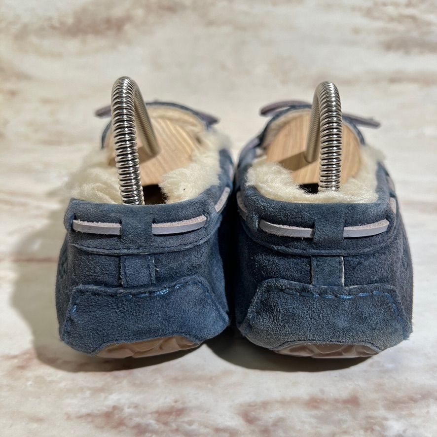 UGG モカシン 24 ネイビー UGG モカシン 24 ネイビー｜UGG モカシン