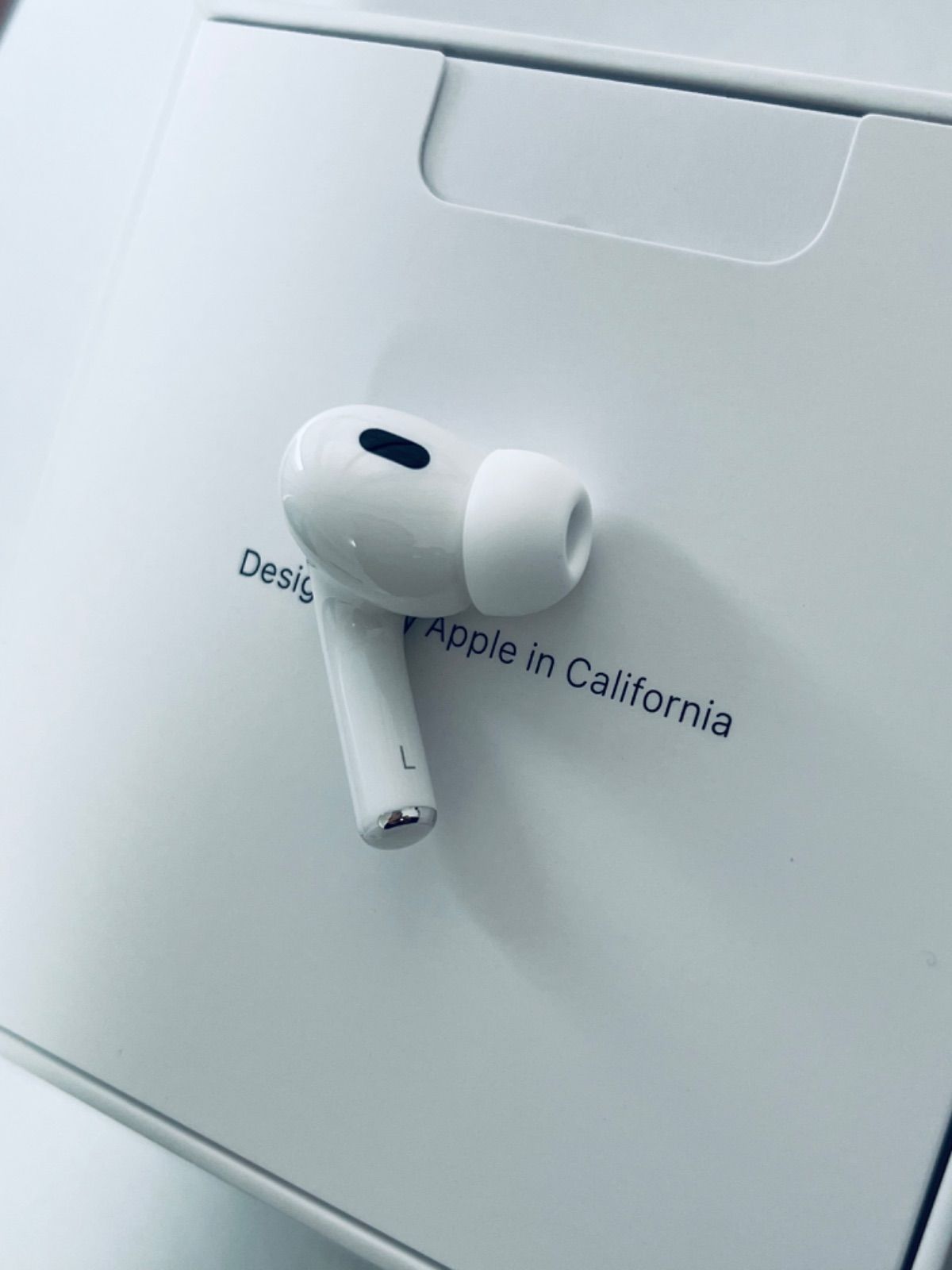 営業 AirPods Pro 第二世代 左耳のみ MQD83J A 片耳 L ...