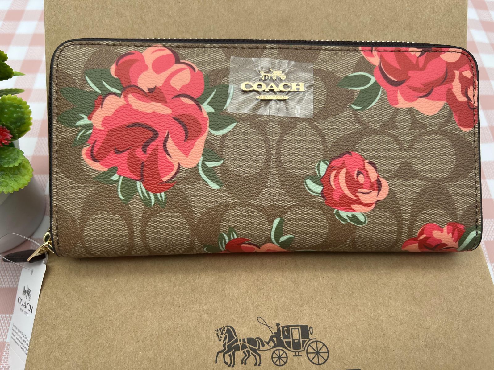 COACH 財布 コーチ 長財布 プレゼント 花柄 記念日 誕生日 ギフト レディース シグネチャー ロゴ プリント A184