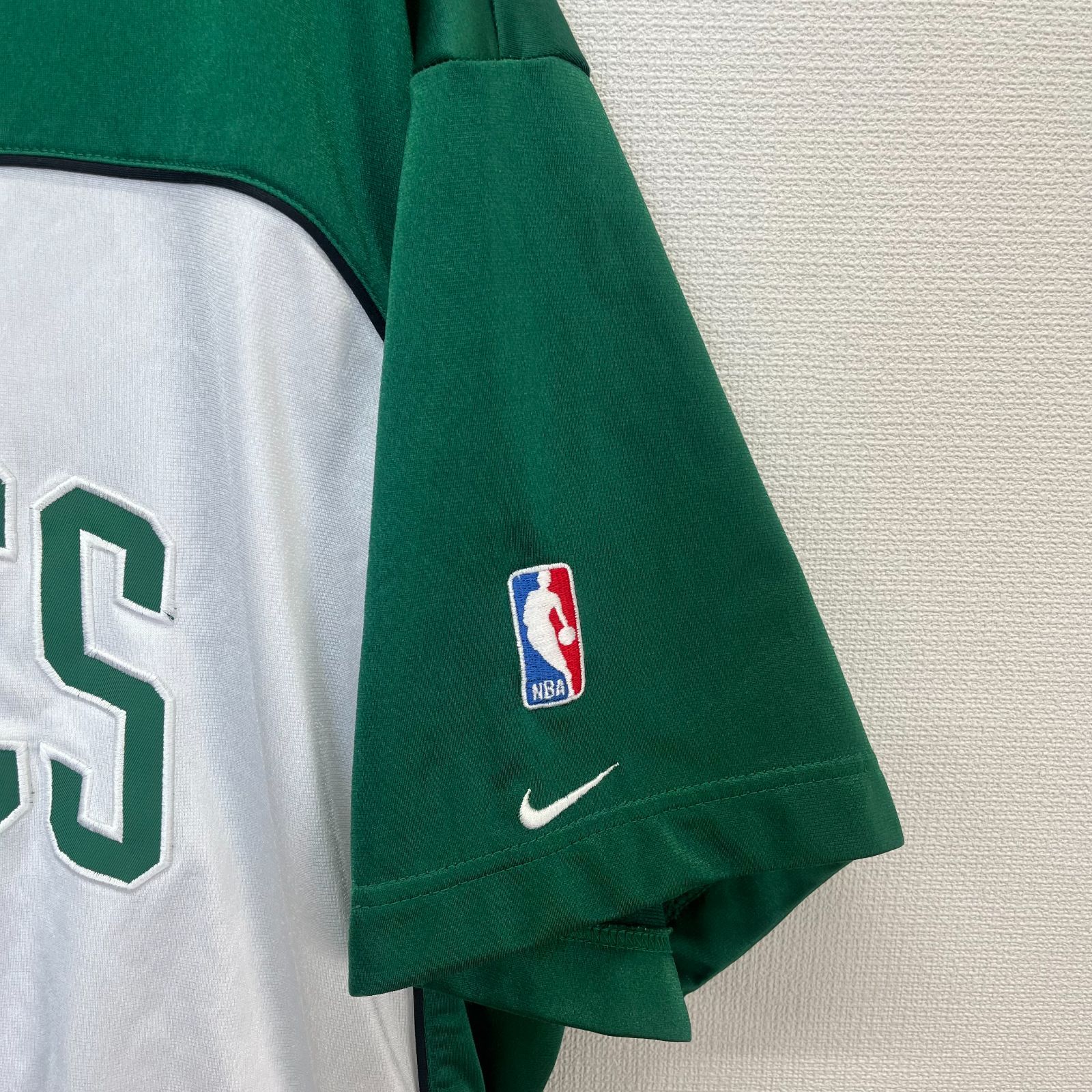 NIKE CELTICS ゲームシャツ 半袖 ハーフジップ バイカラー Tシャツ NIKE ナイキ Boston CELTICS NBA warm up shirt full button