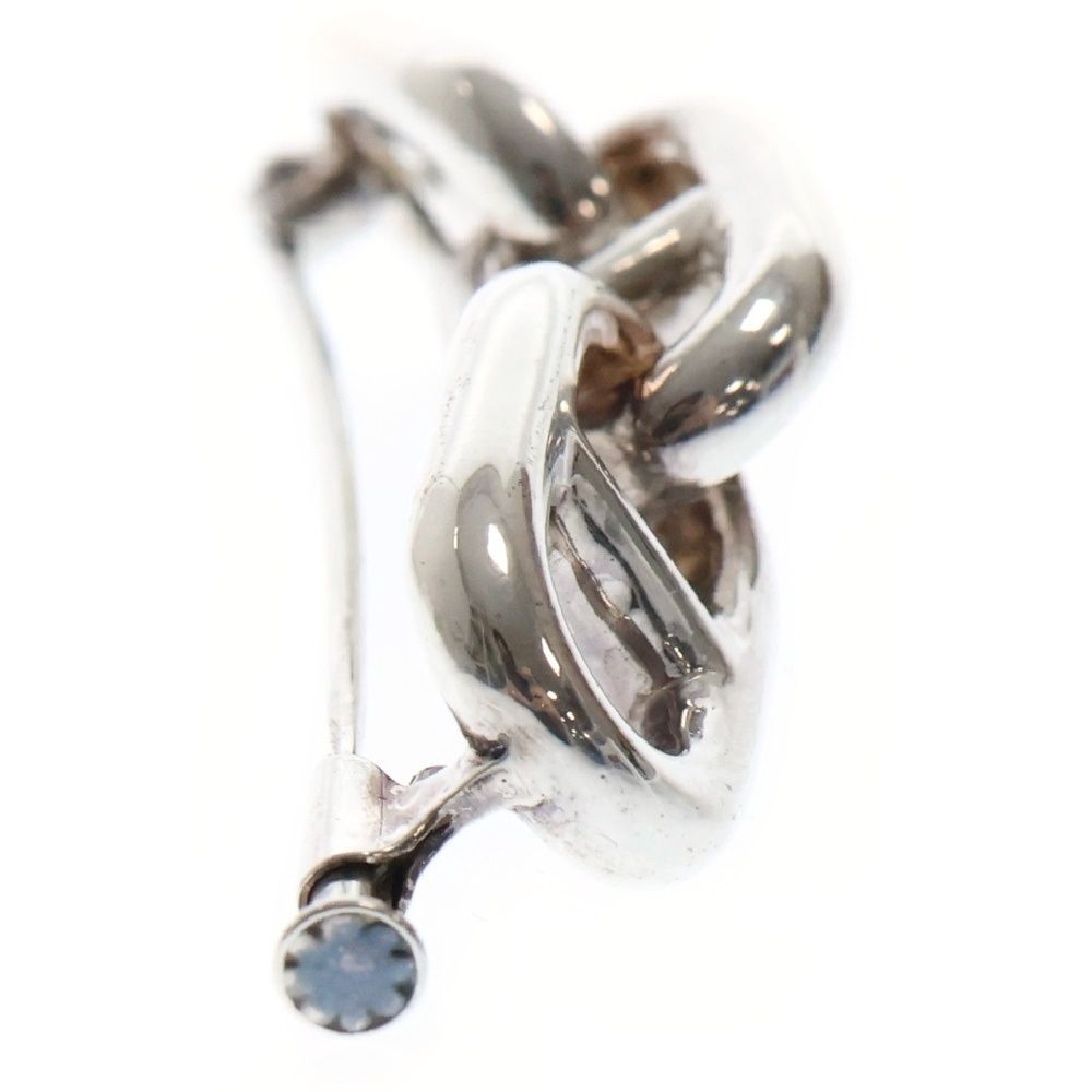 HERMES ヴィンテージ シルバーブローチ 美品 ヴィンテージエルメス銀製ブローチ「鎧と拍車」